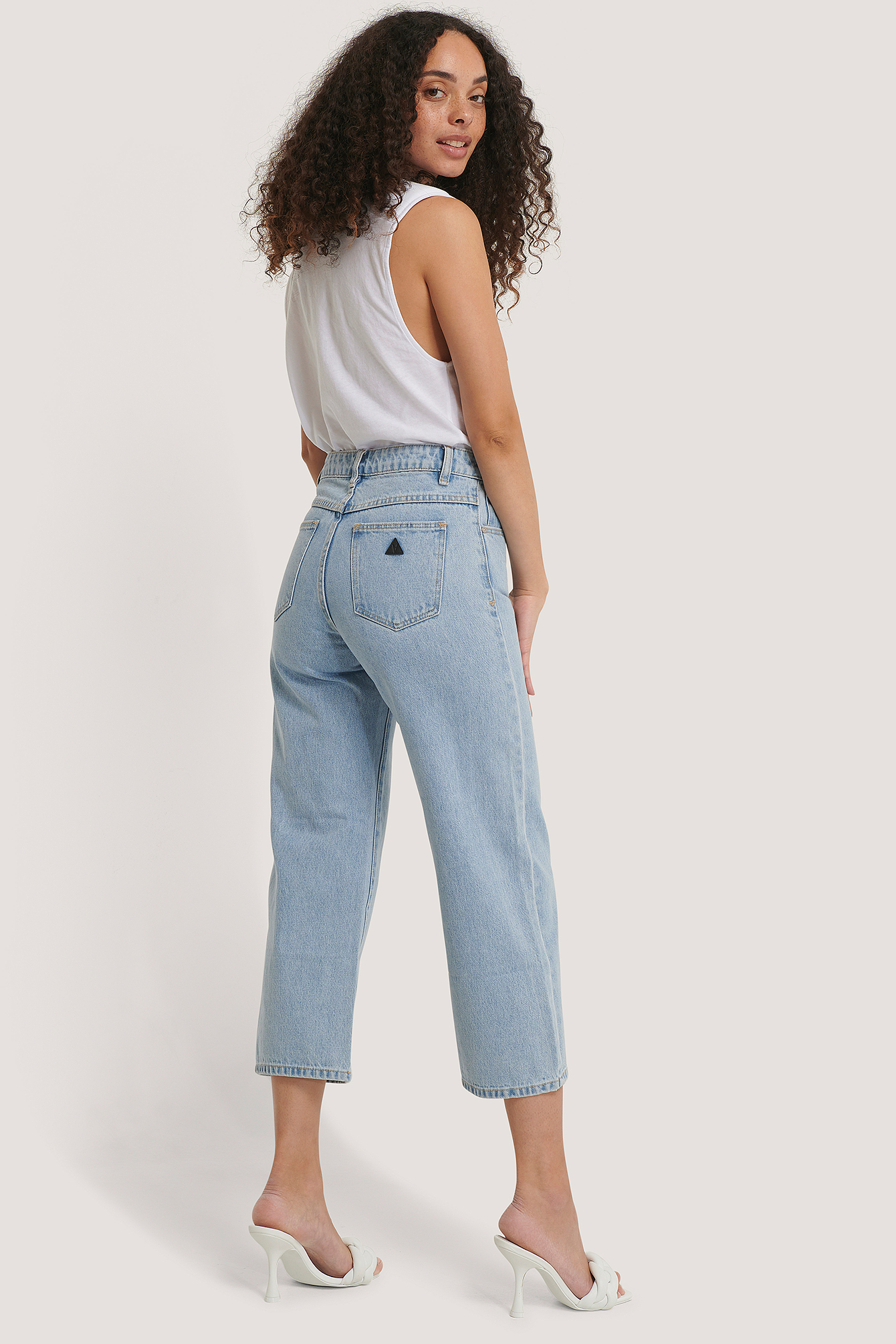 Walk Away A Street Aline Crop Jeans