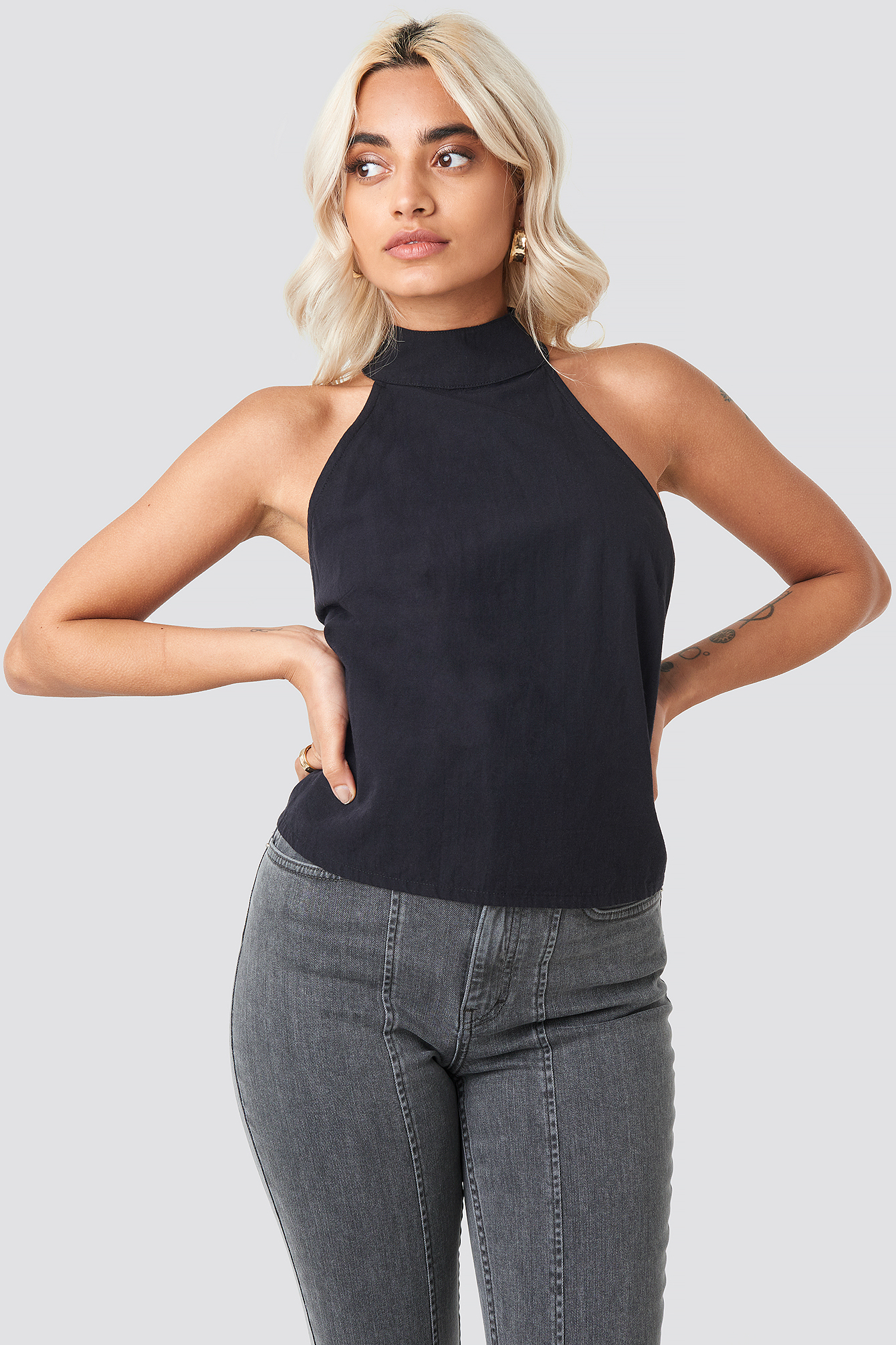 What Is Halterneck Attire? | The Halter Top Trend That Has Gen Z’s ...