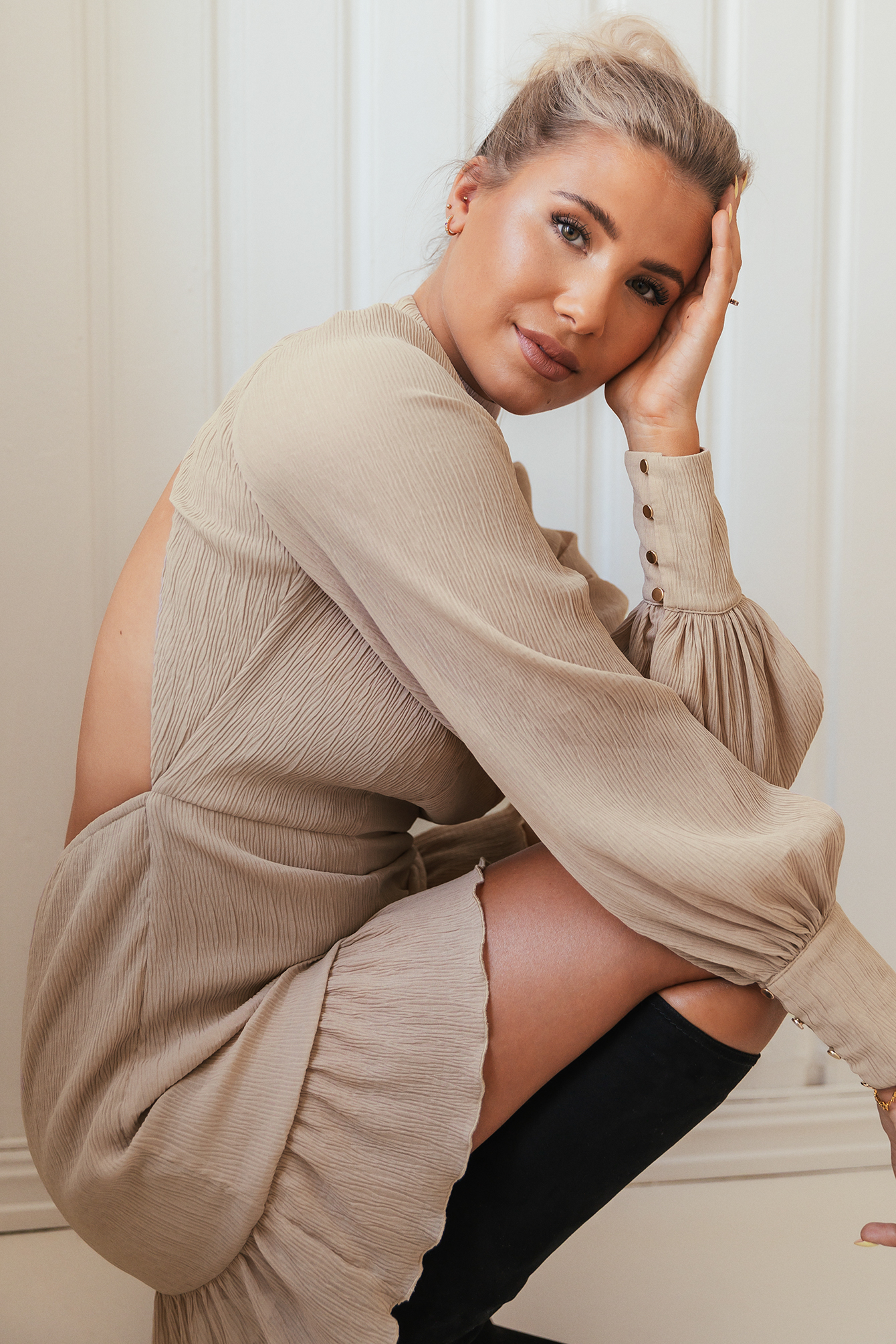 Dark Dusty Pink Robe Dos Ouvert