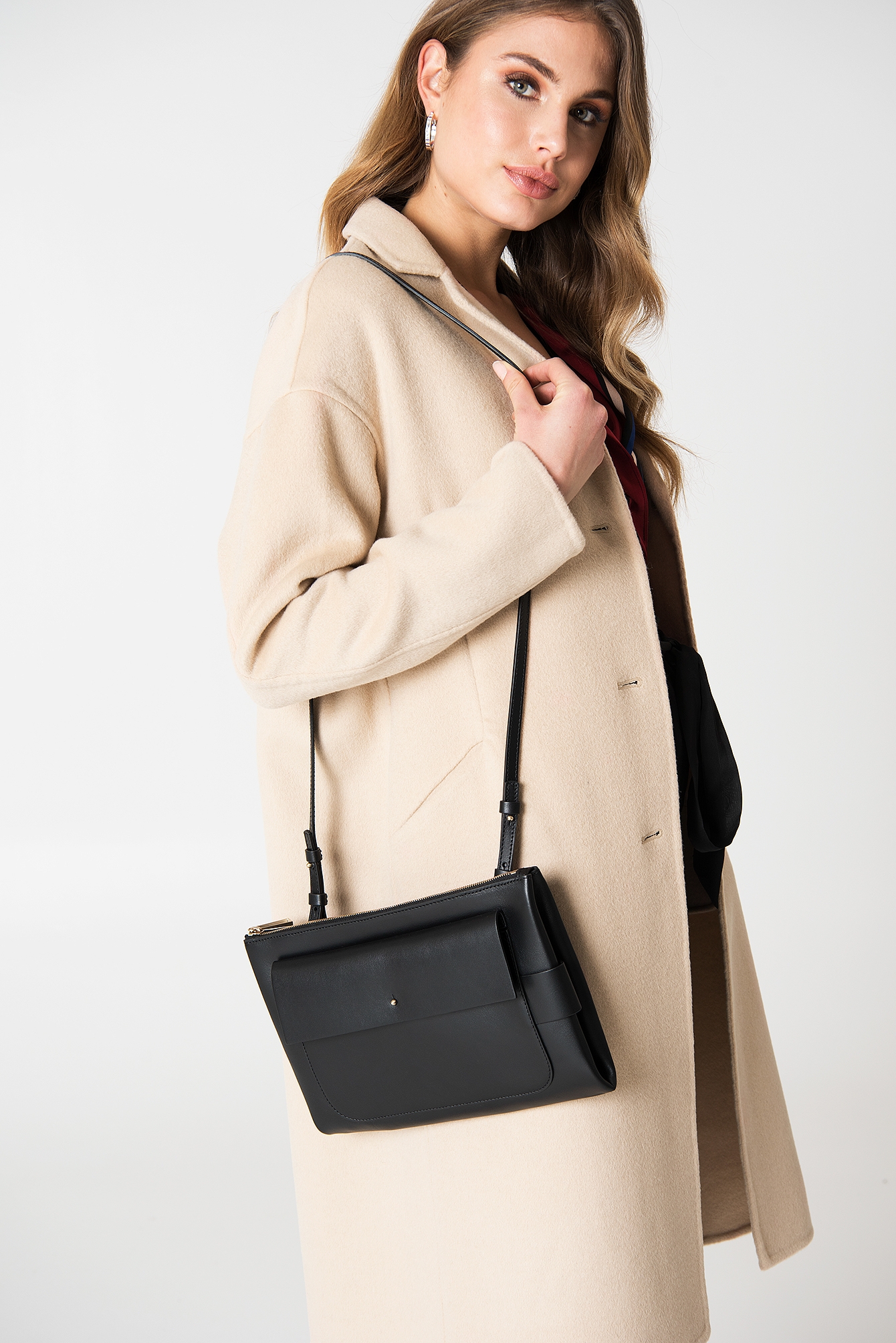 Black Ellie Leather Shoulder Bag