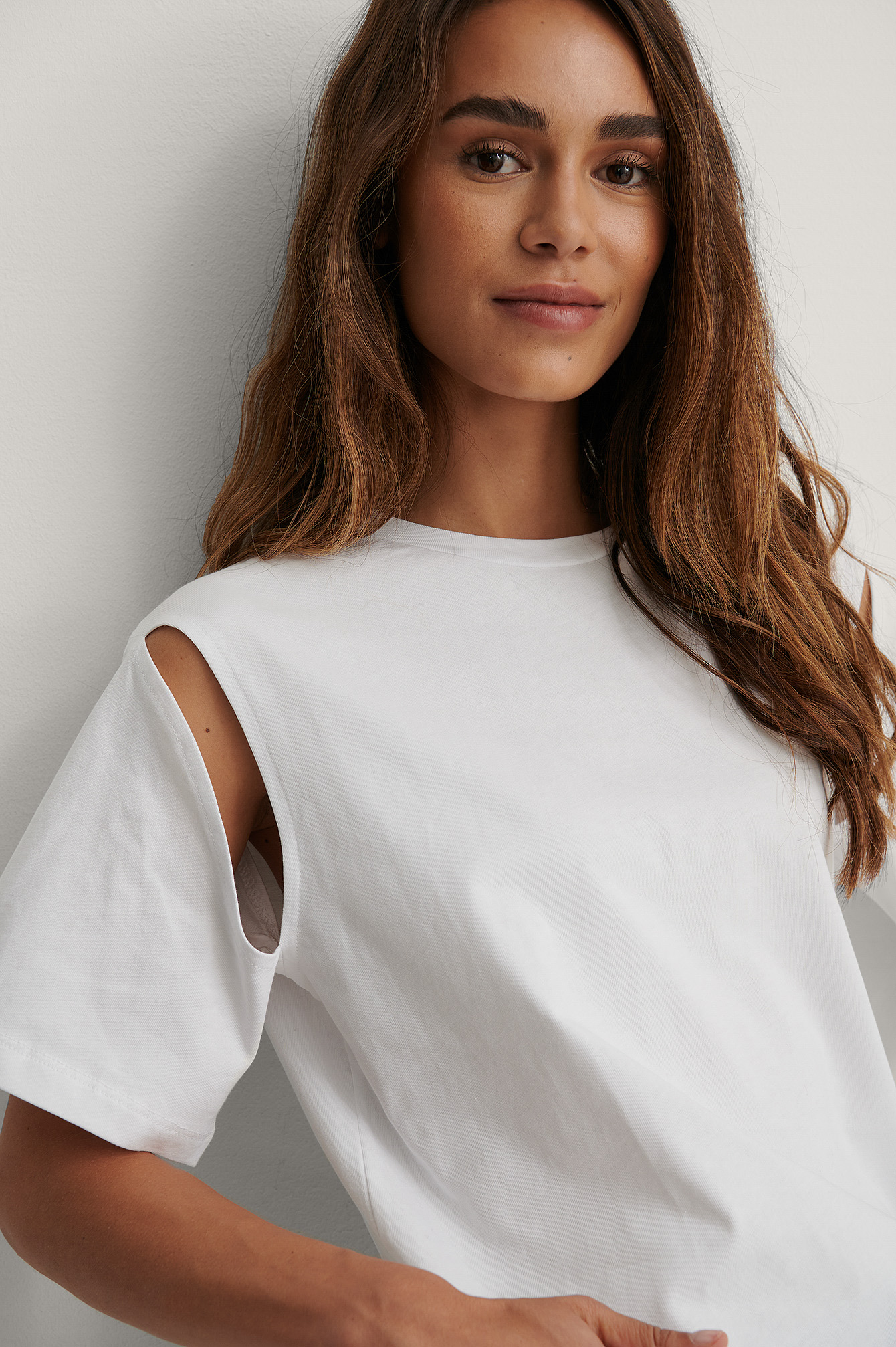 White Biologique Tee-shirt Surdimensionné Découpé Aux Emmanchures