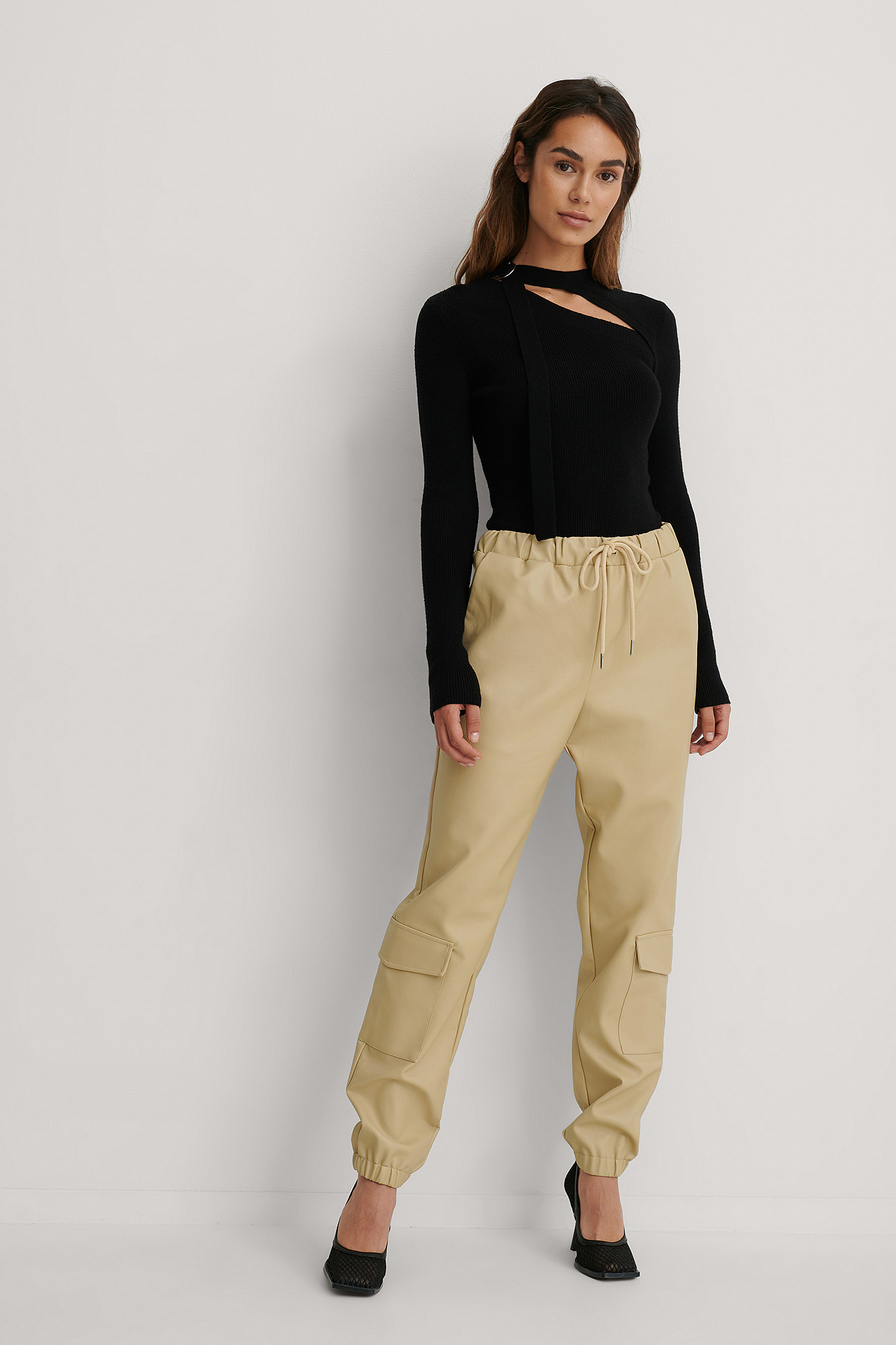 Beige Pantalon Faux Cuir