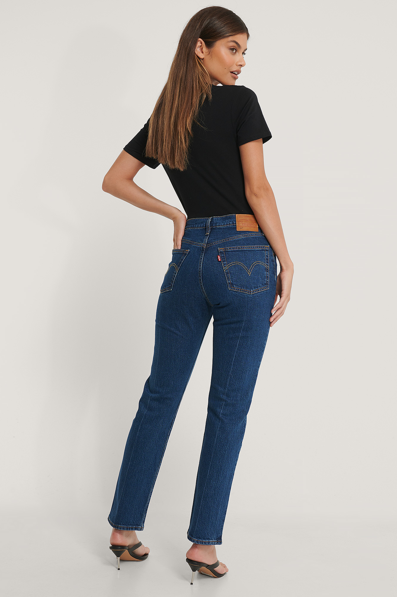 Med Indigo - Worn In Jean Court 501