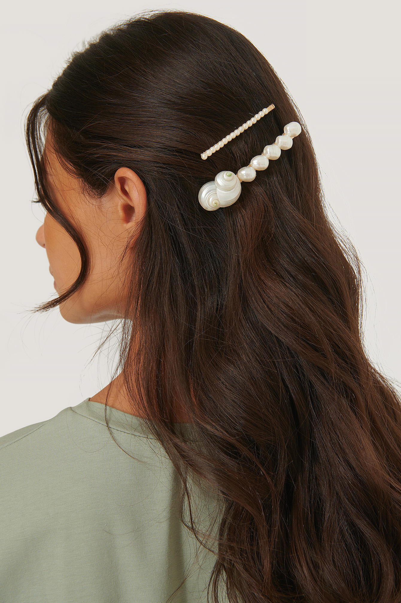 White Pearl Petunia Hairclip