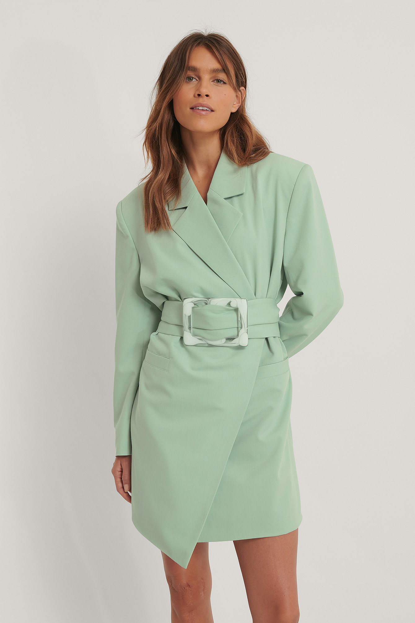Dusty Green Robe Blazer À Grosse Ceinture