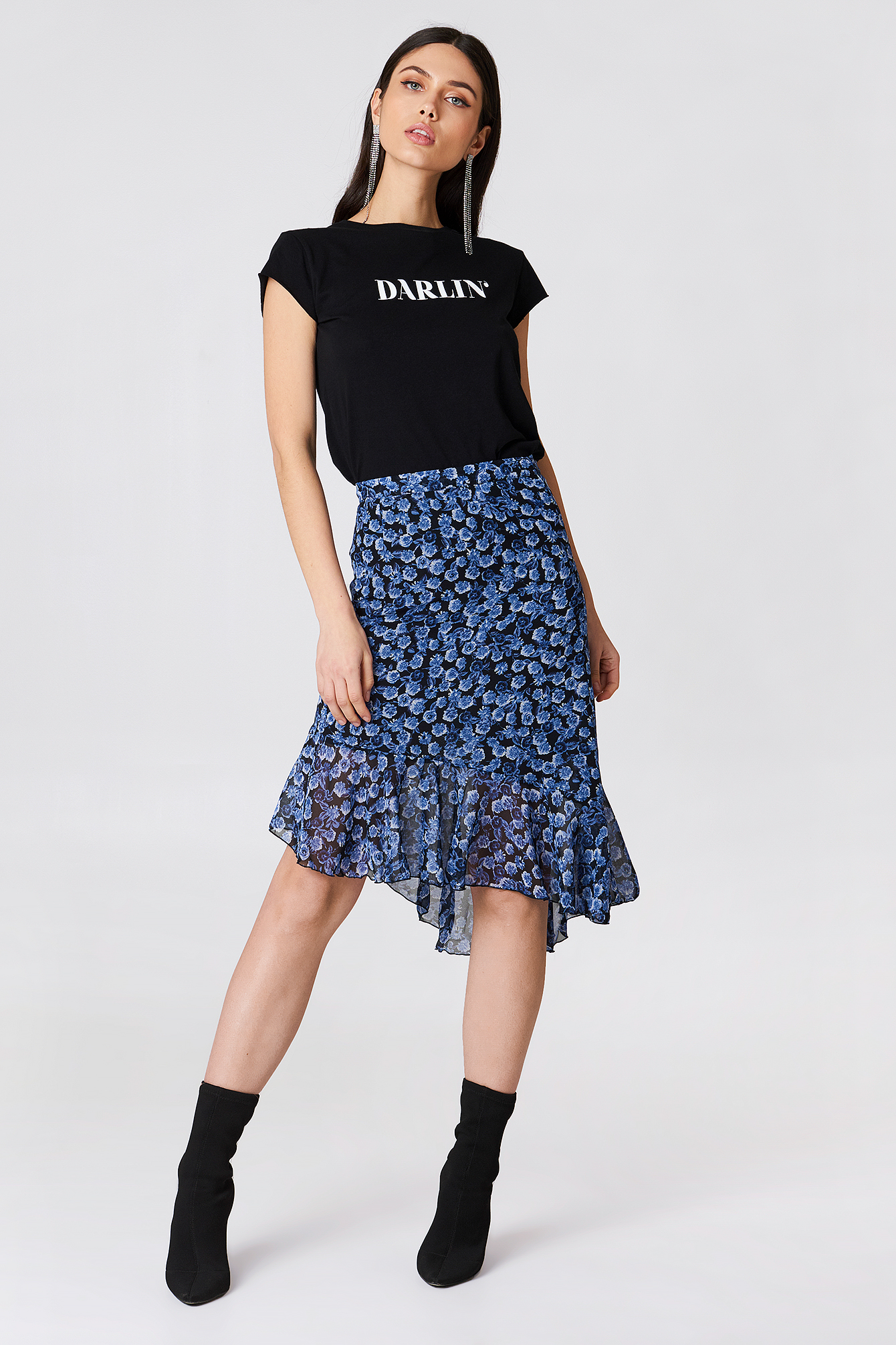 Small Blue Flowers NA-KD Asymmetric Ruffle Chiffon Skirt