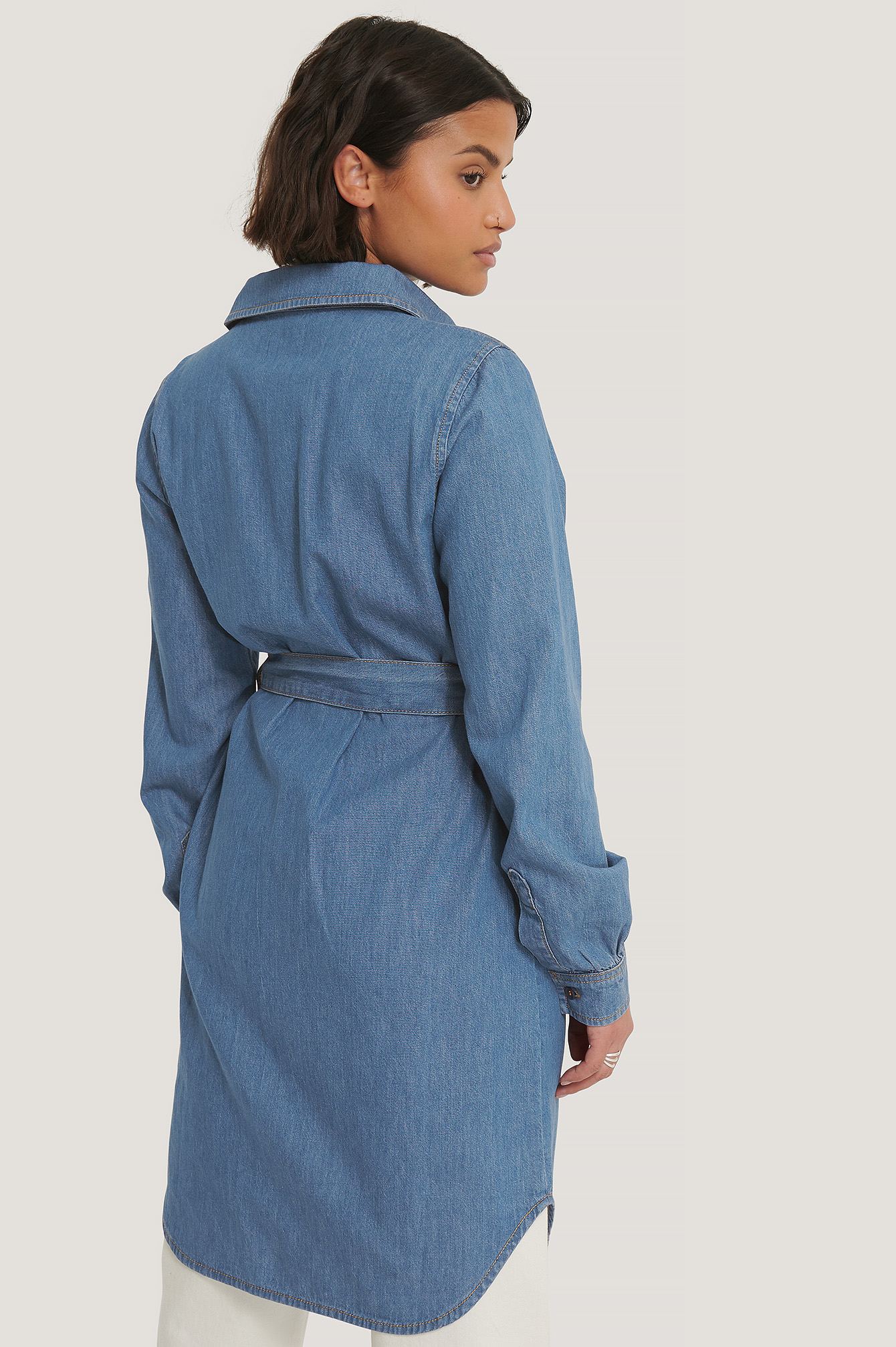 NA-KD Robe stretch cr\u00e8me \u00e9l\u00e9gant Mode Robes Robes stretch 