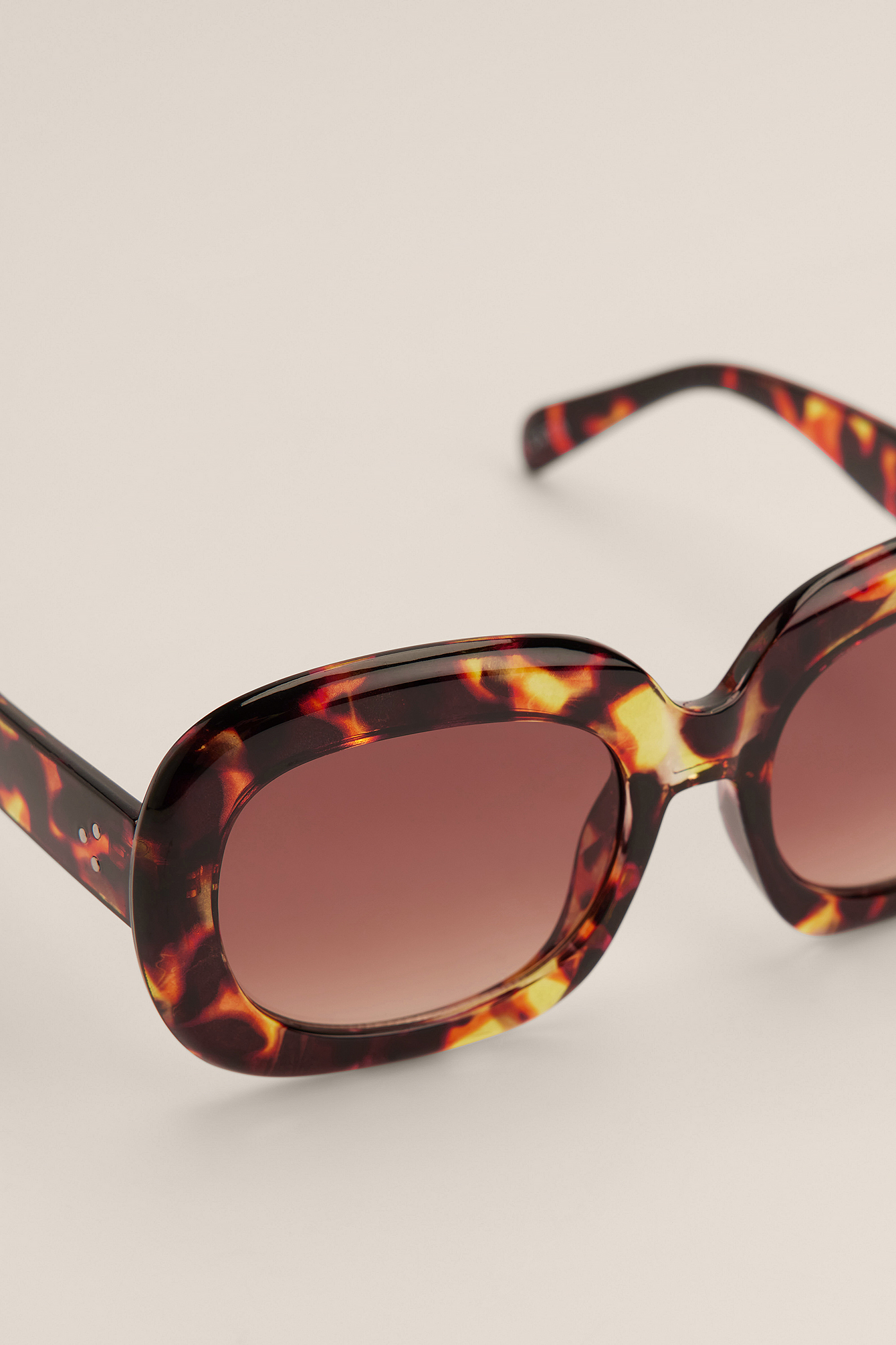 Big Rounded Shape Sunglasses Multicolore NAKD