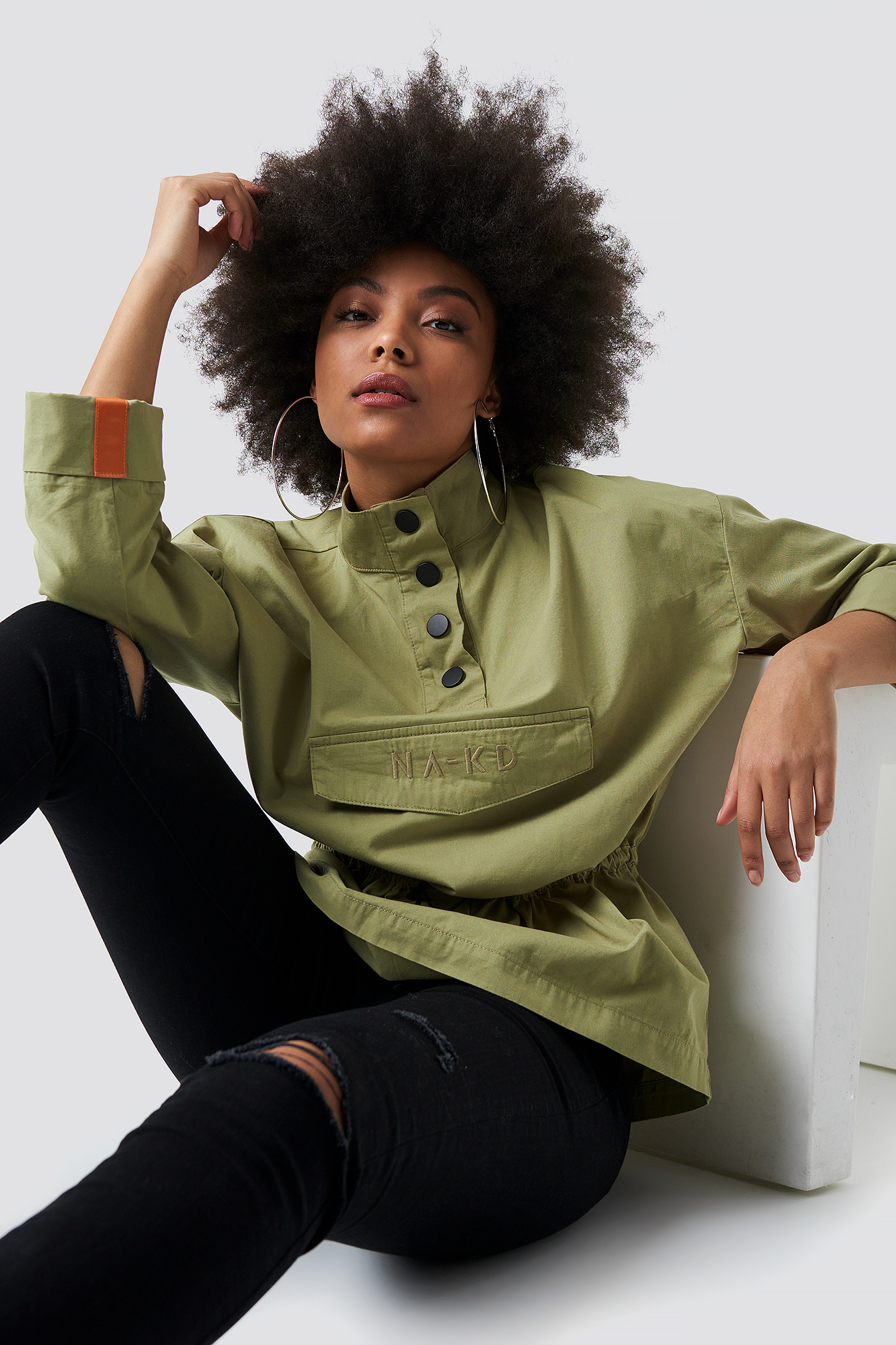 Green Button Up Pouch Anorak