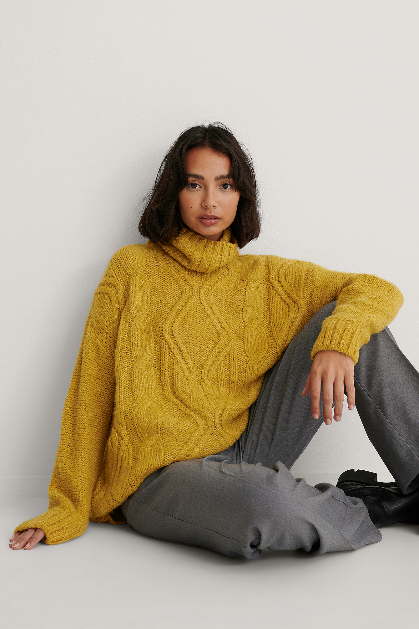 Yellow Pull Tricot