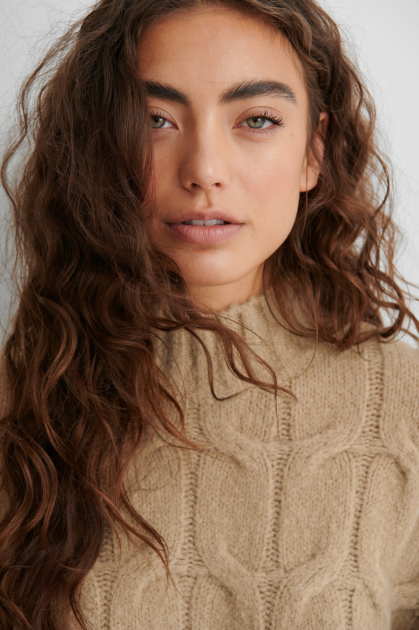 Beige Pull En Maille Torsadée