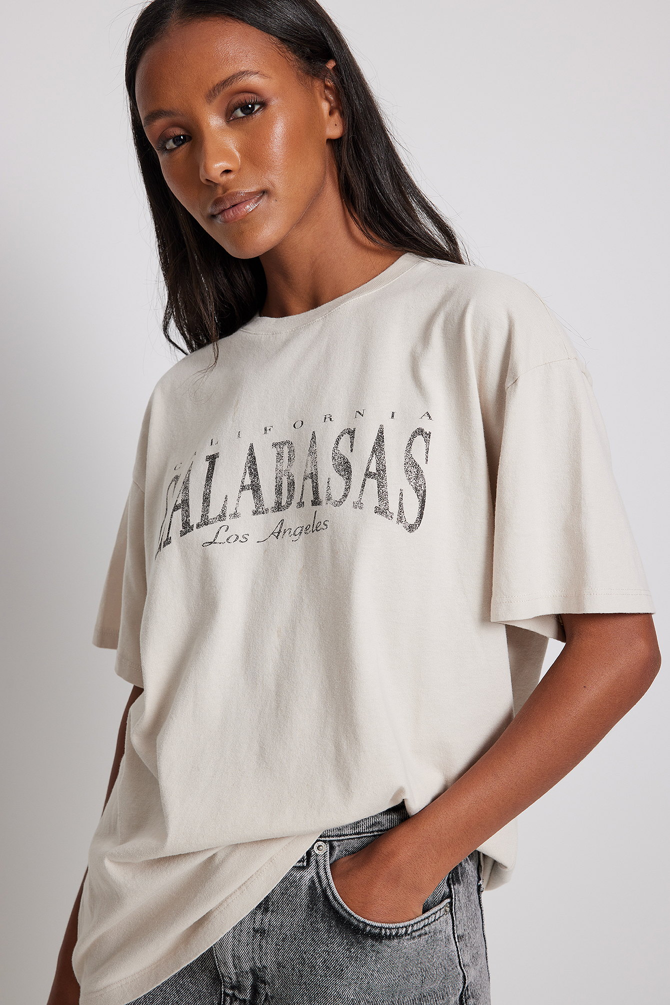 Light Beige T-shirt à imprimé Calabasas