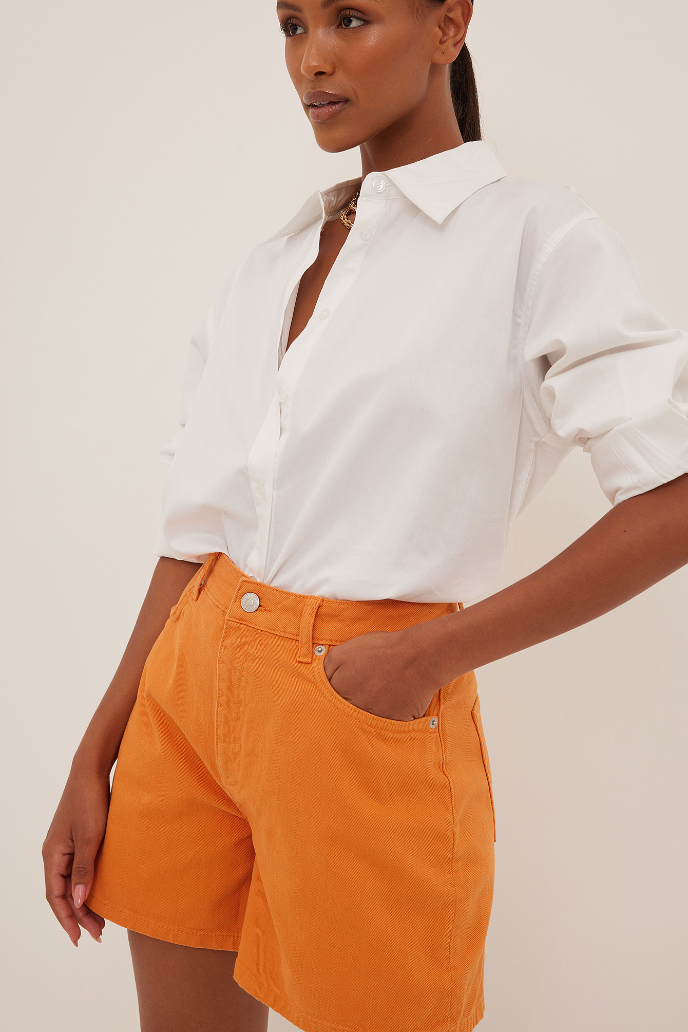 Femme Vêtements Shorts Shorts fluides/cargo Trend Short cargo en jean Jean NA-KD en coloris Neutre 
