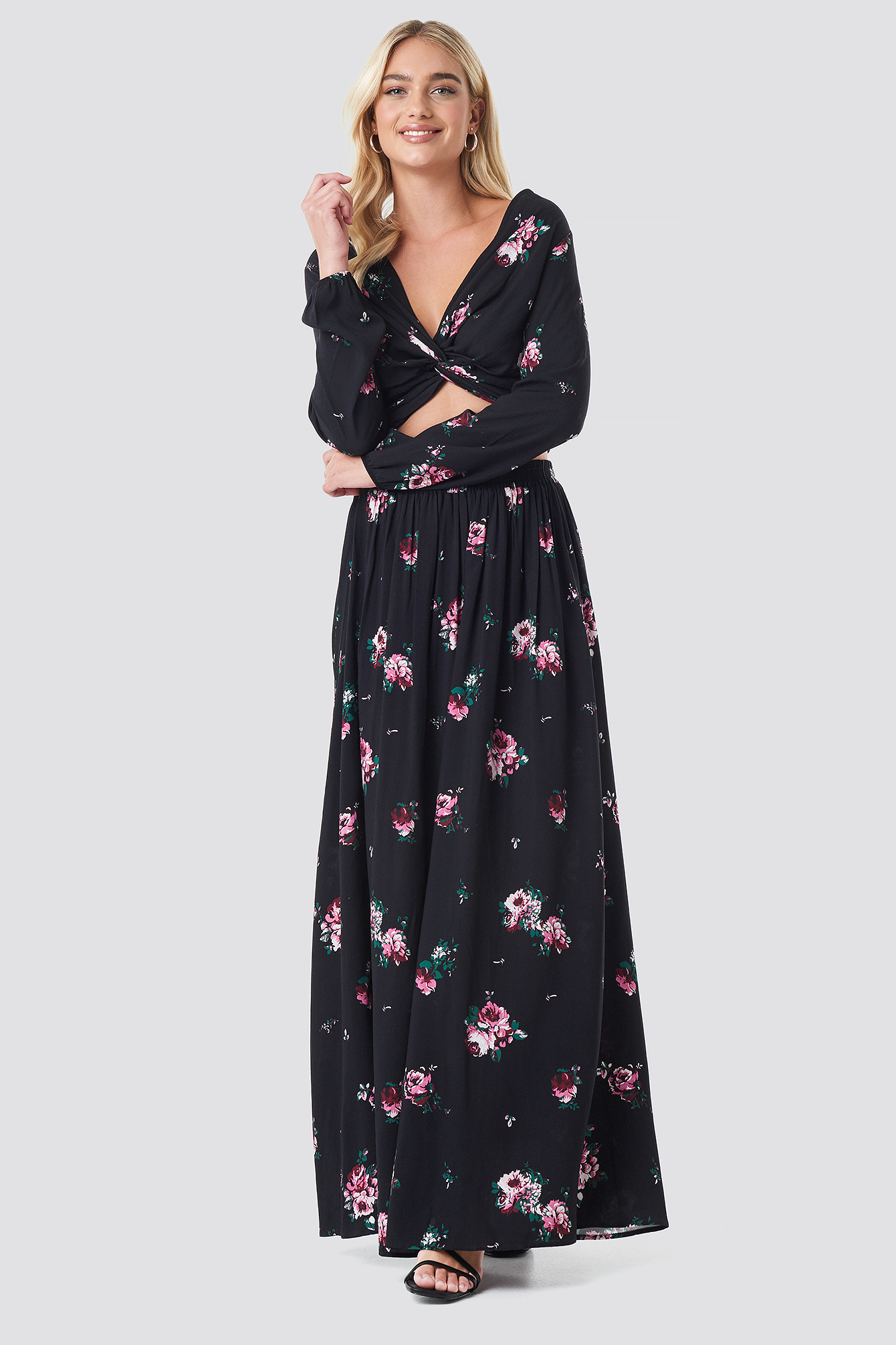 Coord Floral Maxi Skirt Noir nakd.fr