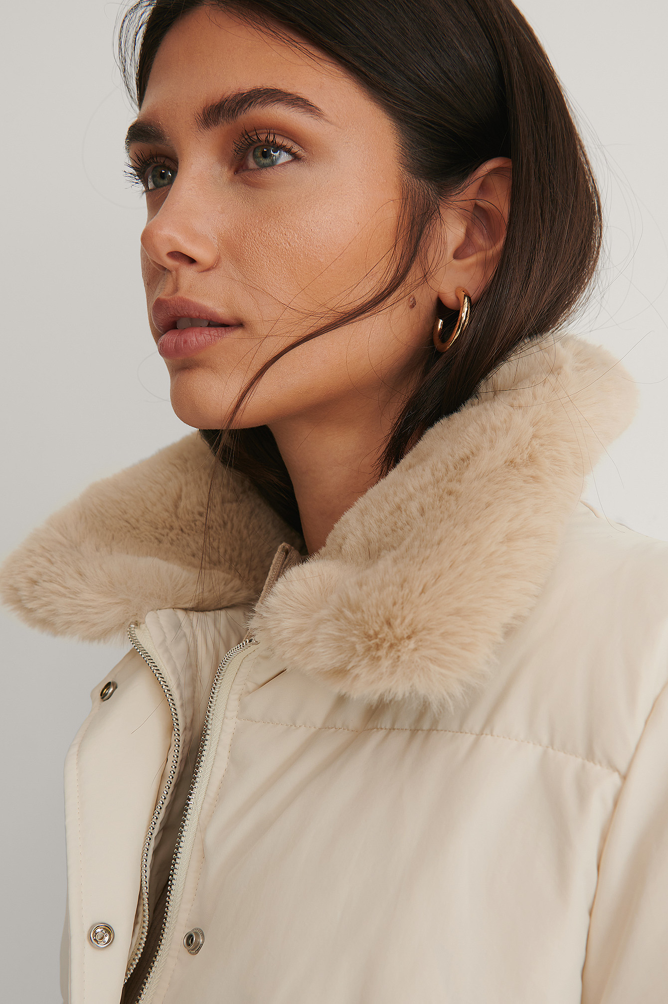 Cream Veste En Fausse Fourrure