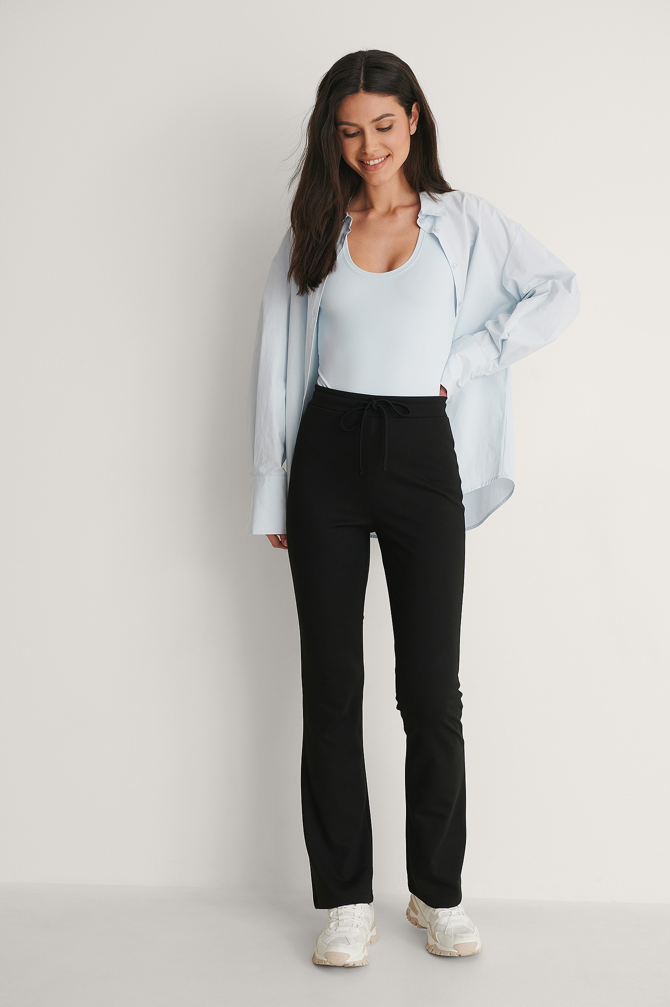 Black Pantalon Évasé À Cordon