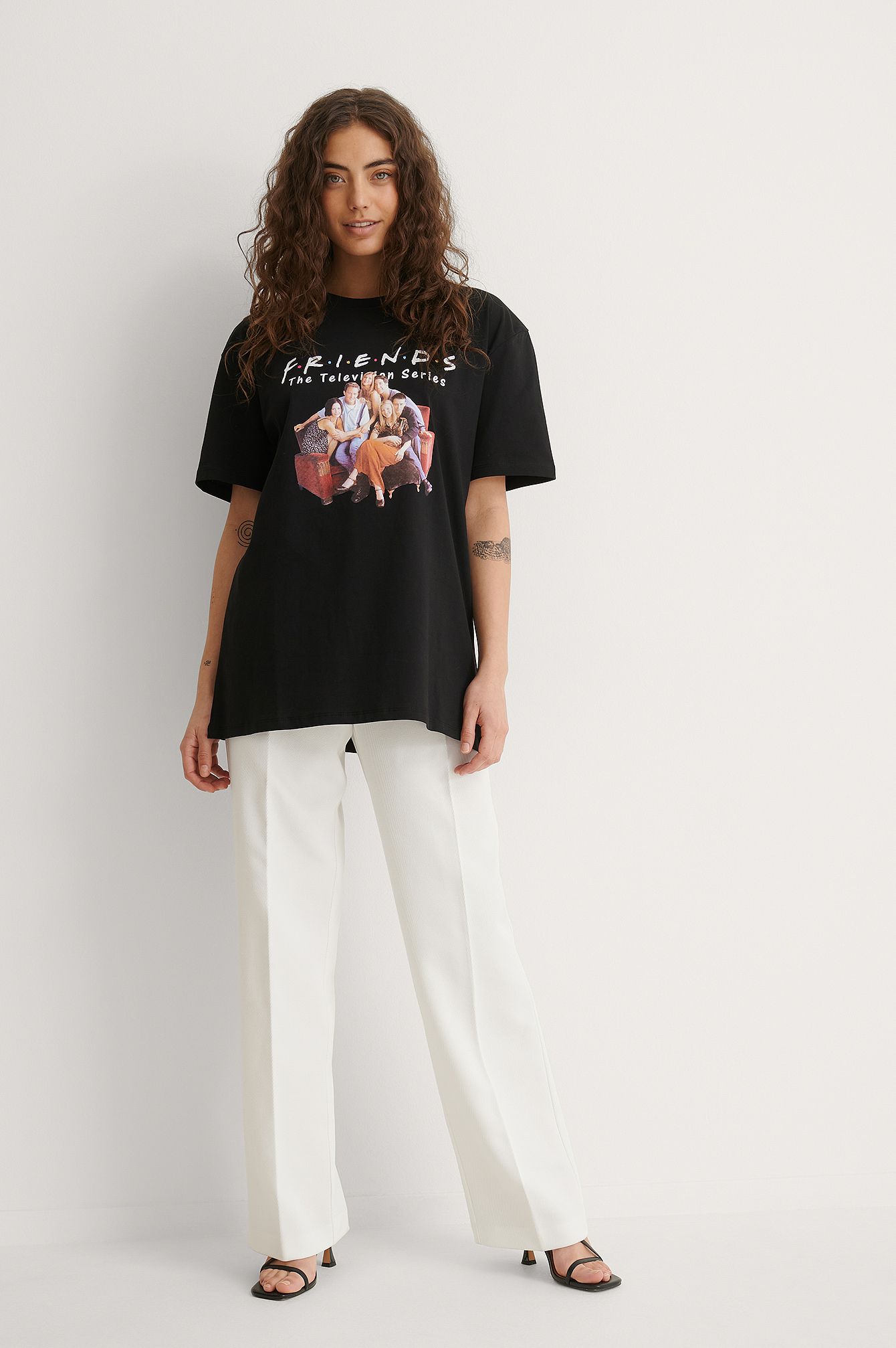 Black All Season Biologique T-shirt Unisexe Imprimé FRIENDS