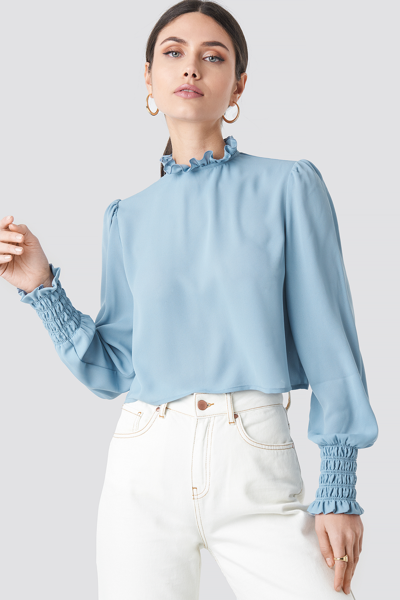 Frill High Neck Blouse Bleu nakd.fr