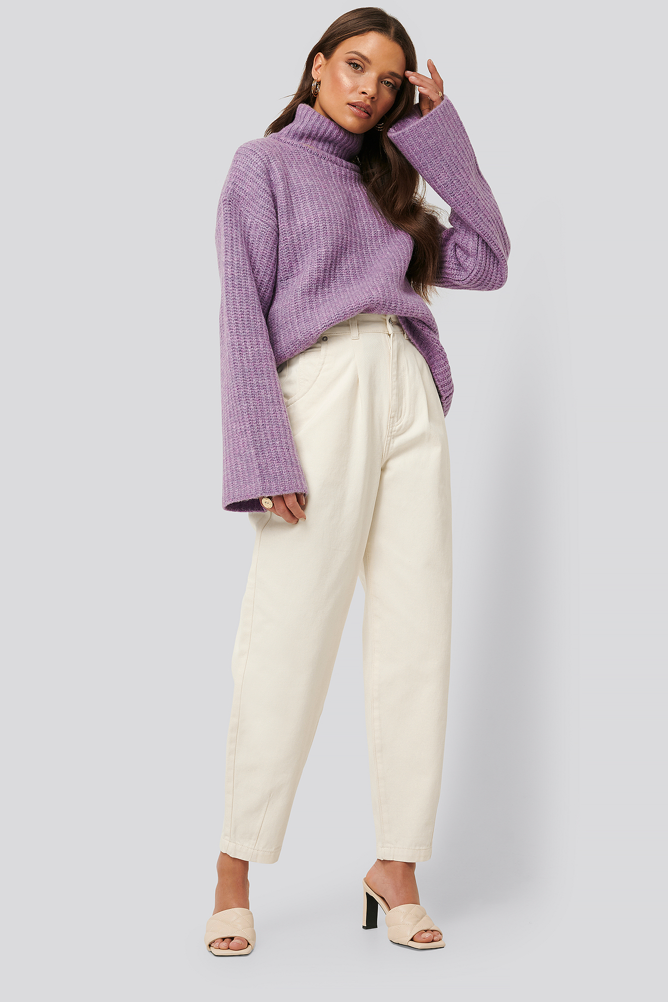 Eggshell Front Dart Slouchy Jeans