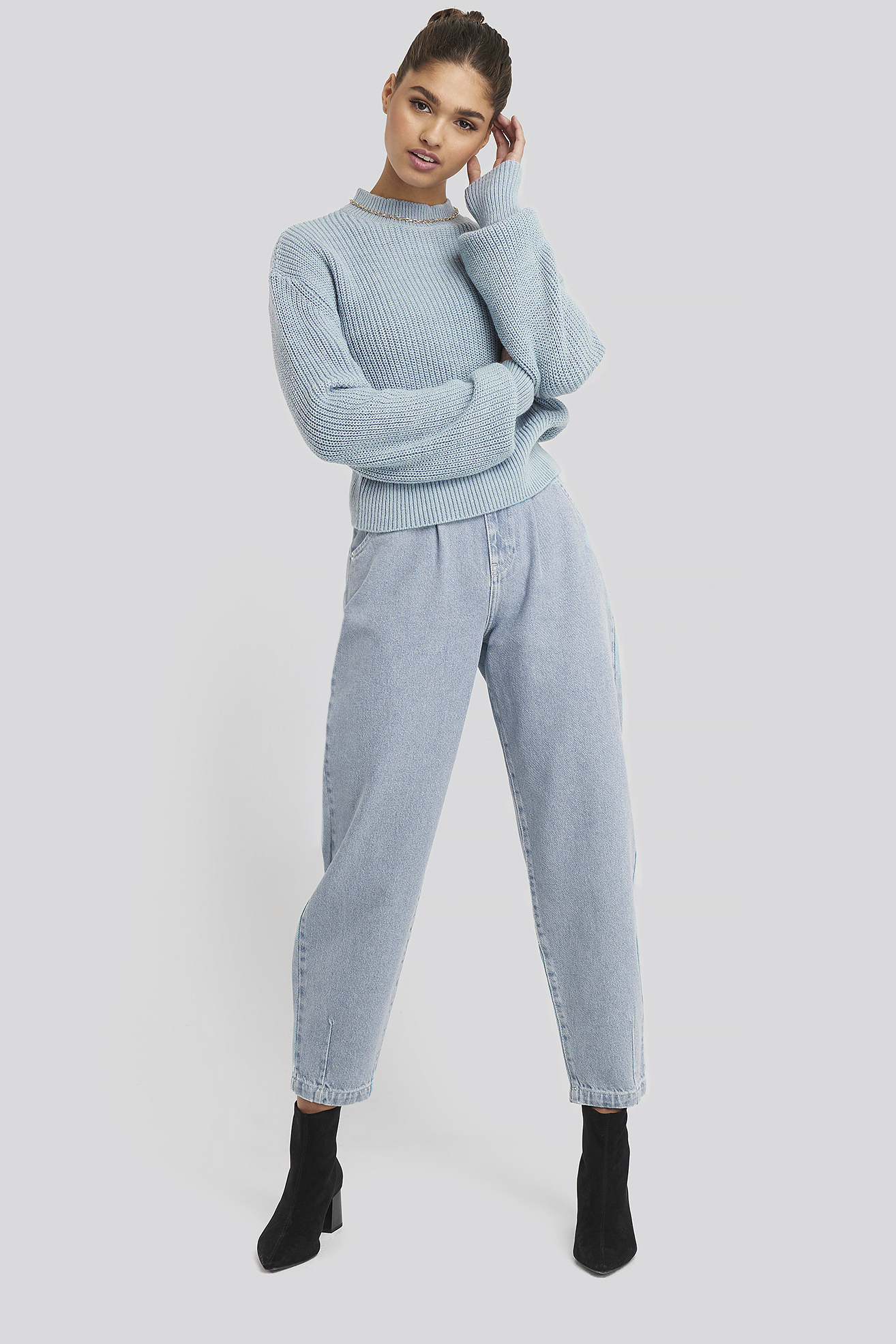 Light Blue Wash Front Dart Slouchy Jeans