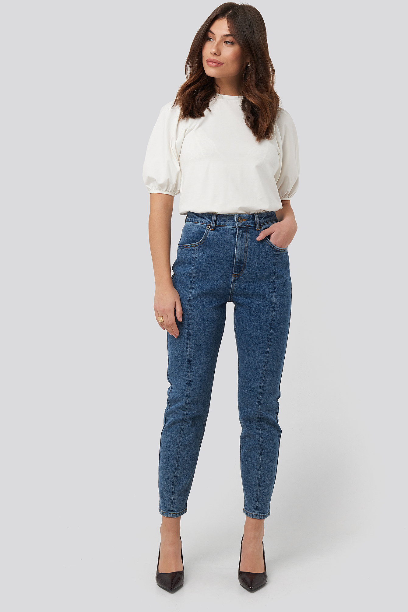 Mid Blue Wash NA-KD Front Seam Mom Jeans