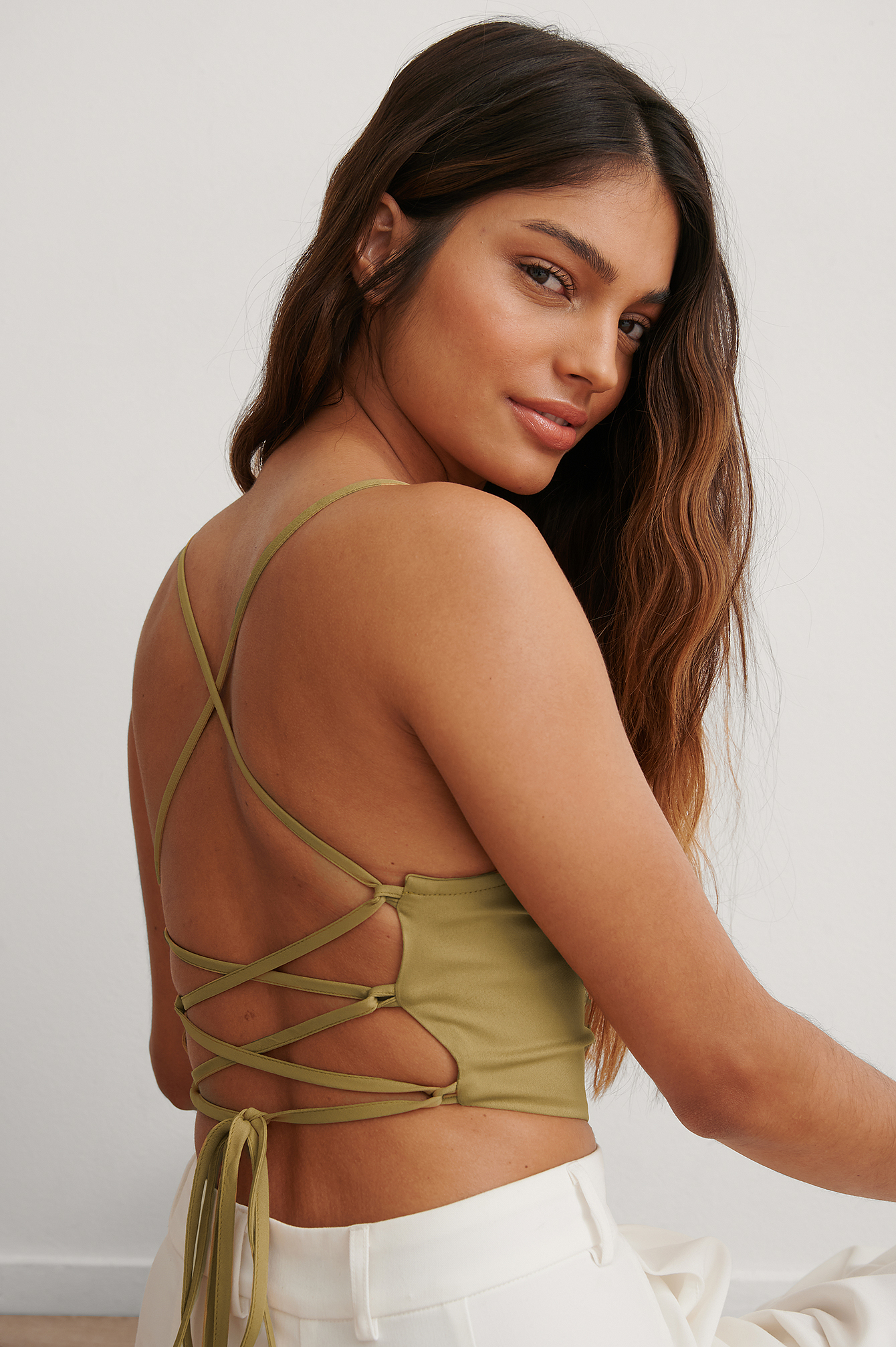 Green Haut En Lin Dos Nu