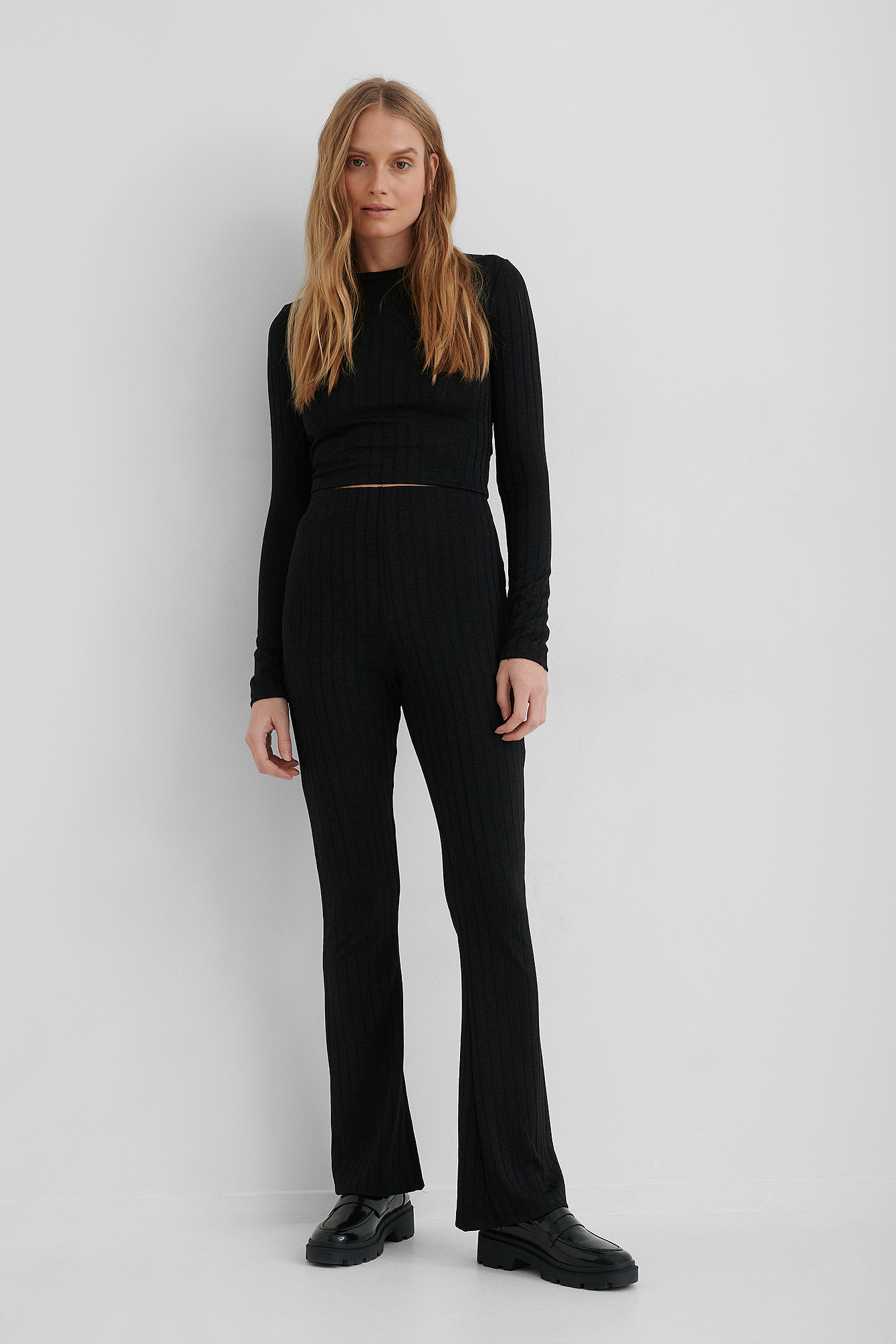 Black Legging Évasé Taille Haute