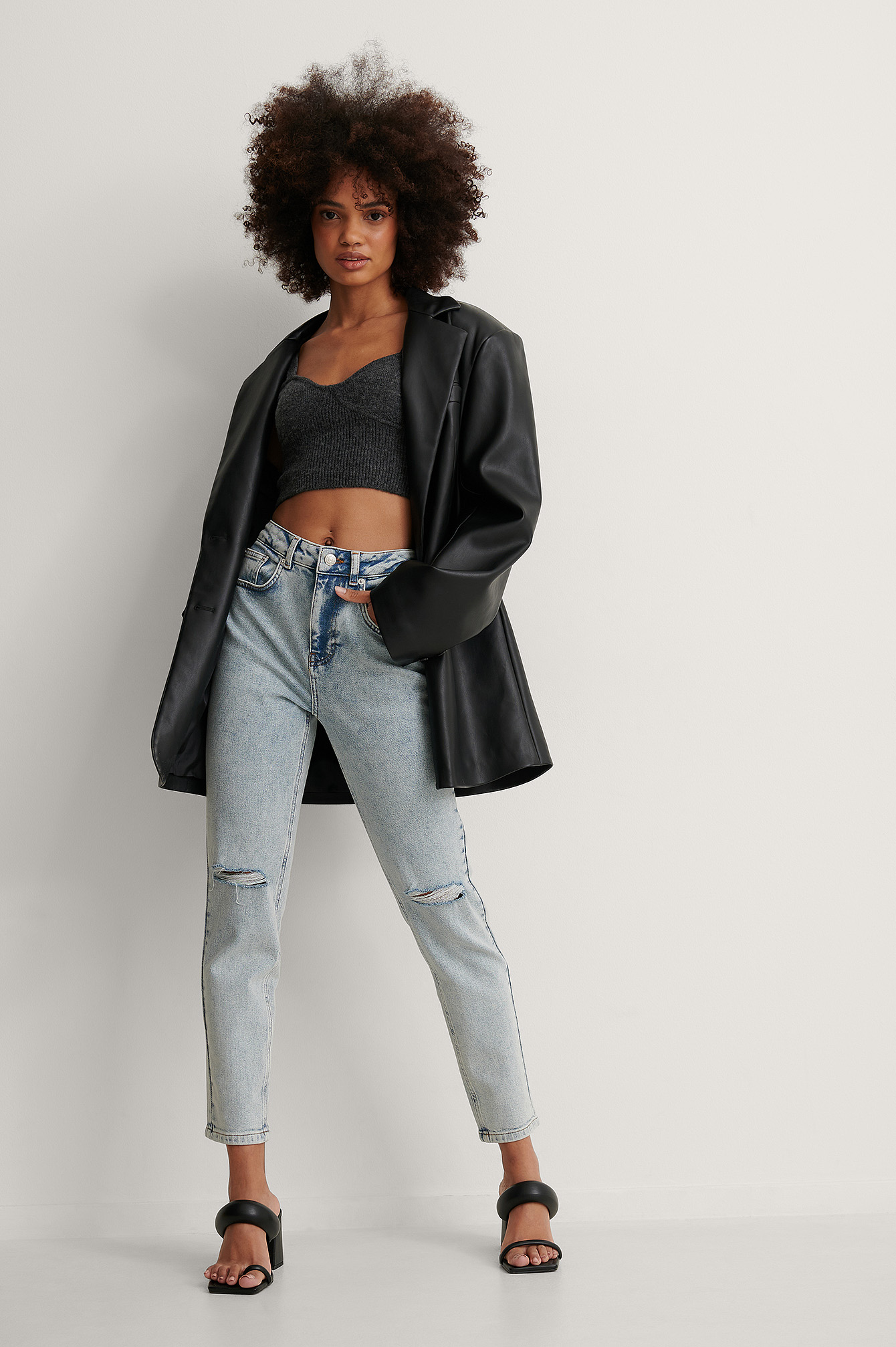 Light Blue Biologique Jean Slim Taille Haute Et Genoux Déchirés