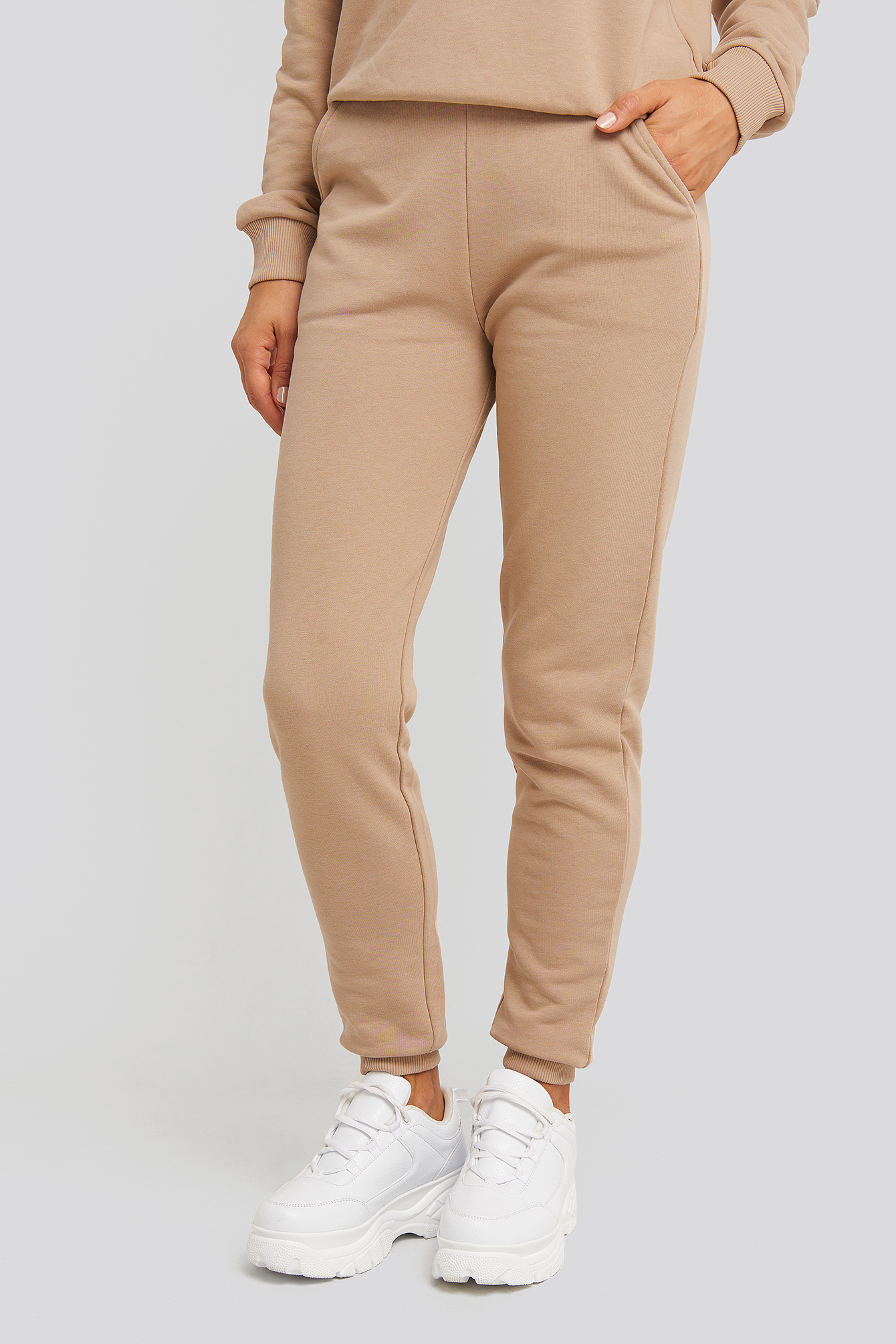 High Waist Slim Leg Joggers Beige nakd.fr