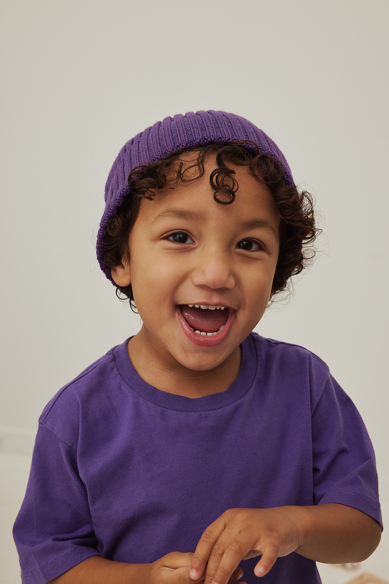 Purple Bonnet en tricot pour enfant biologique