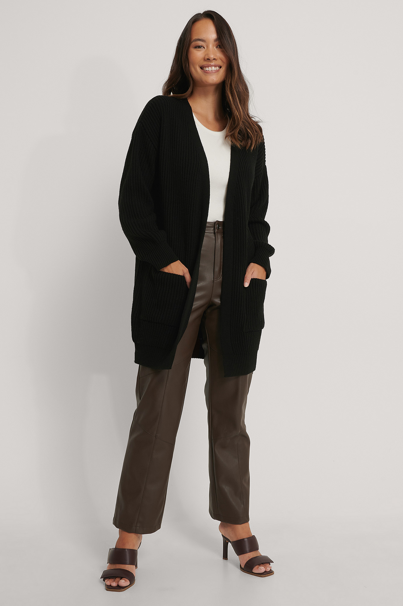 Black Cardigan Tricot