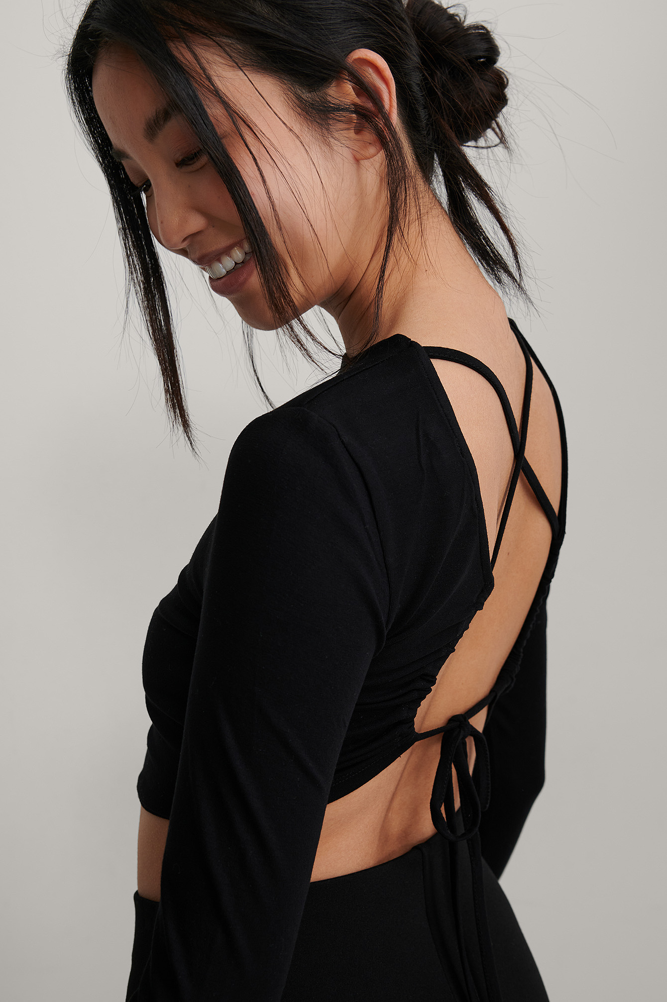 Black Haut Dos Noué