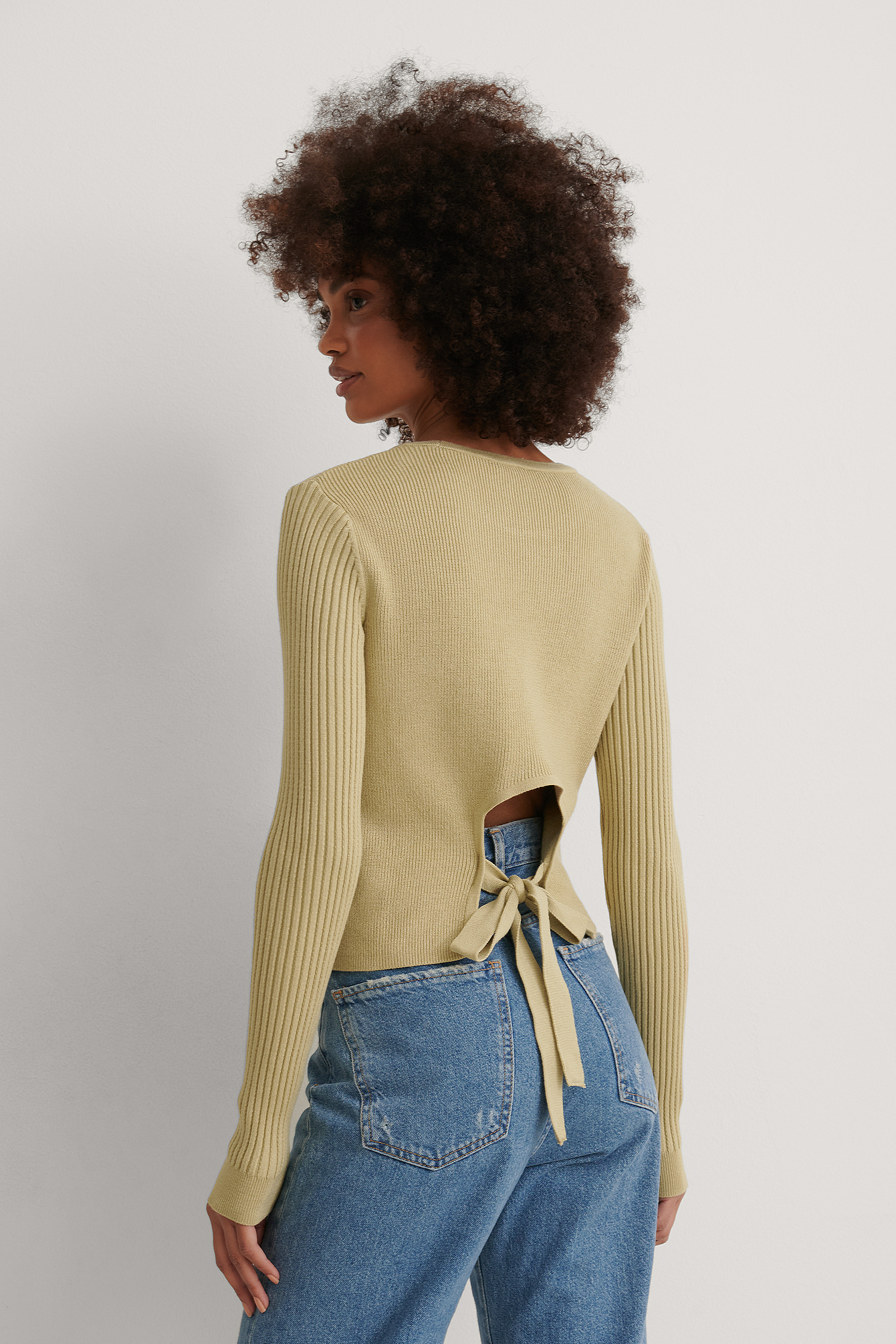 Olive Pull Tricoté Avec Nœud