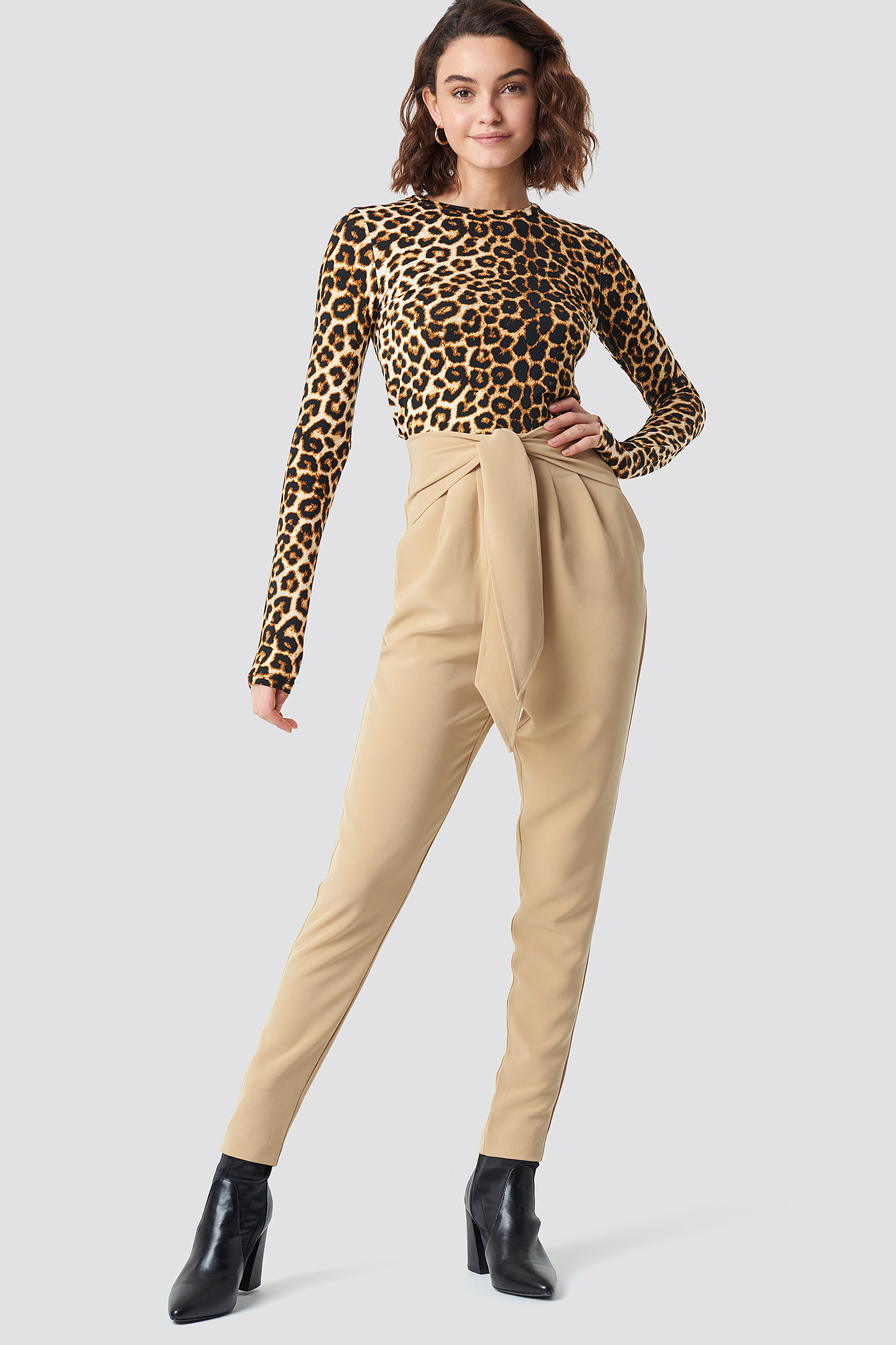 Beige NA-KD Knot Suiting Pants