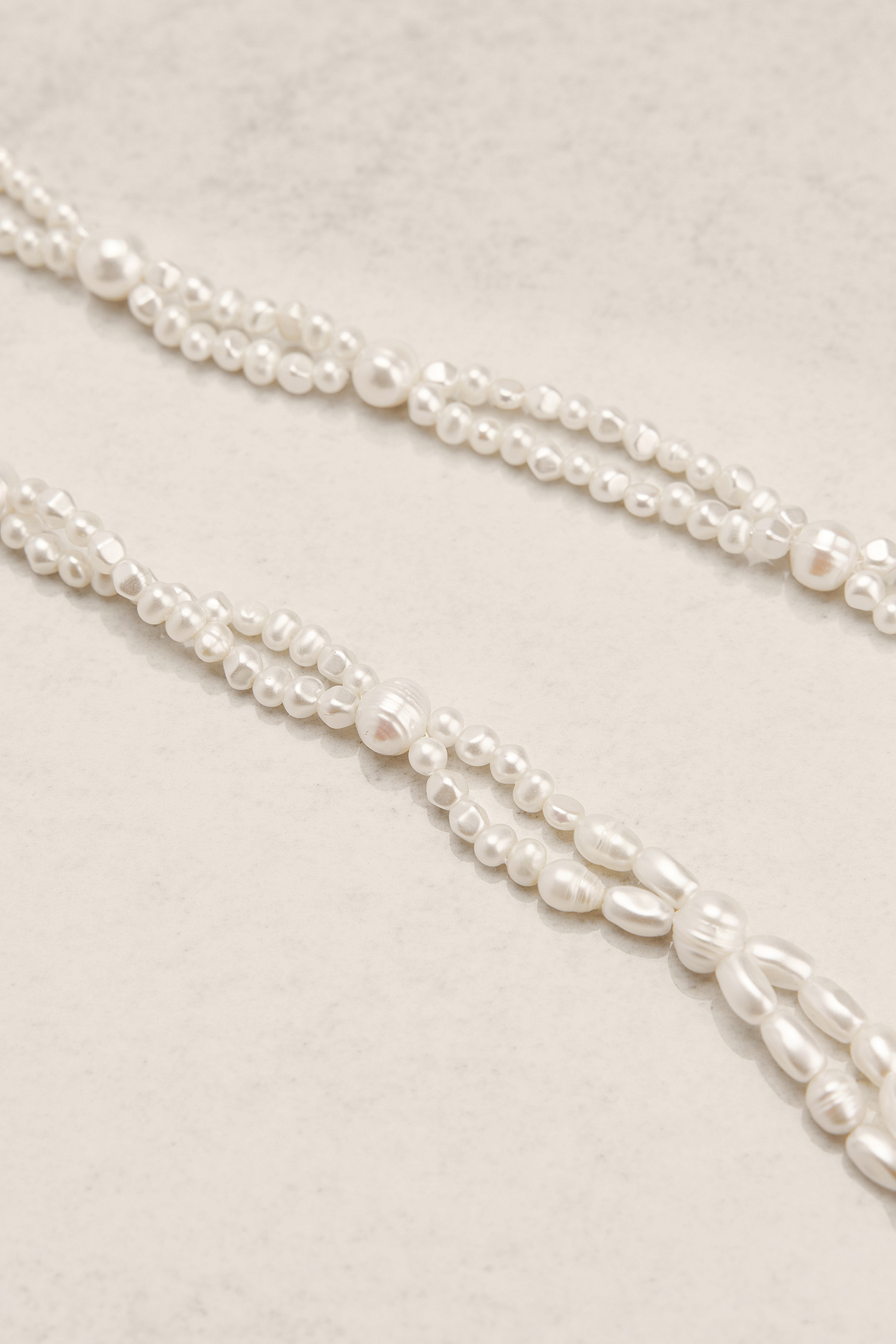 White Collier de perles avec nœud