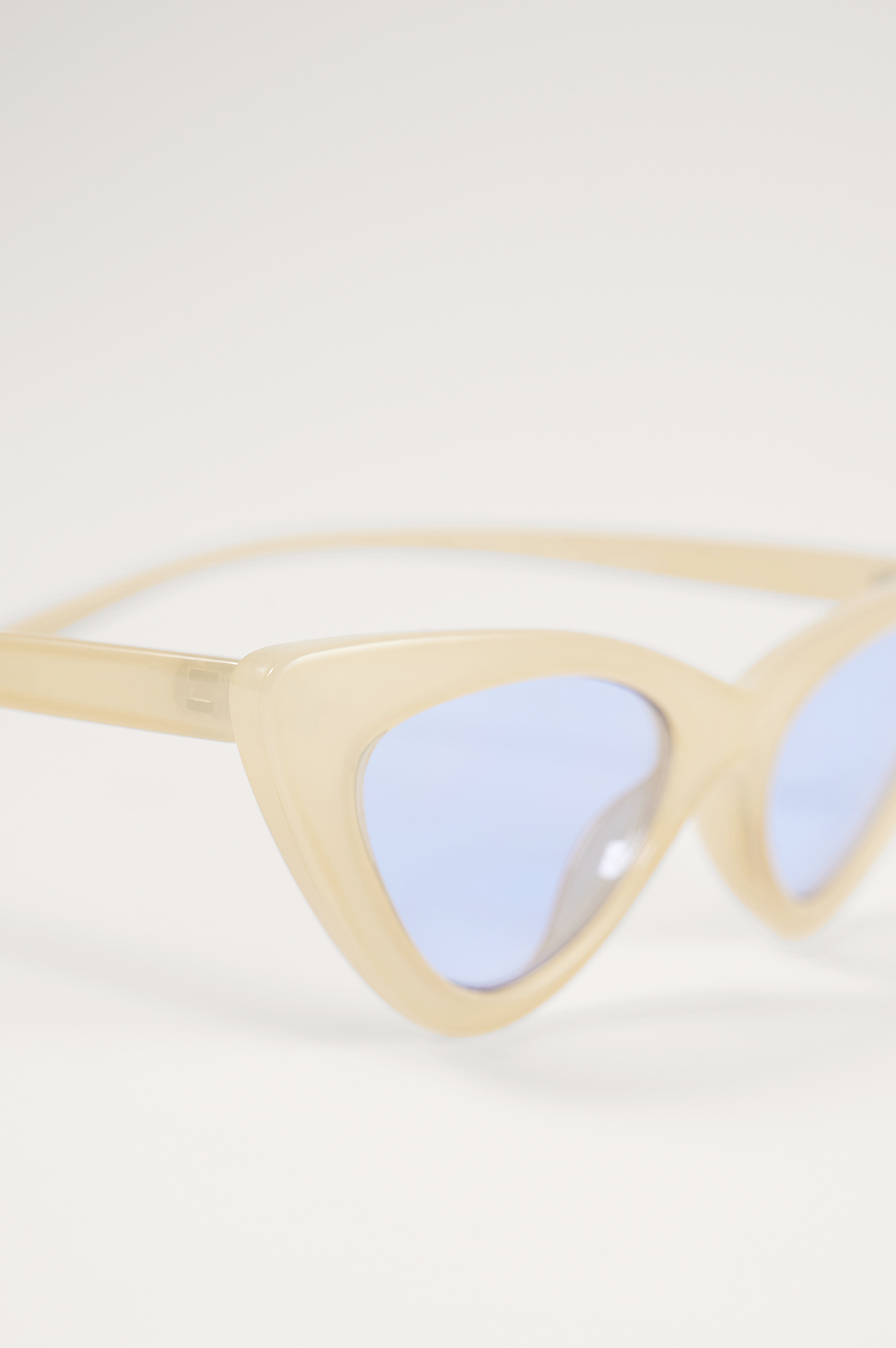 Lunette De Soleil Yeux De Chat Jaune Na Kd Fr Lunette De Soleil Yeux De Chat Jaune Na Kd Fr