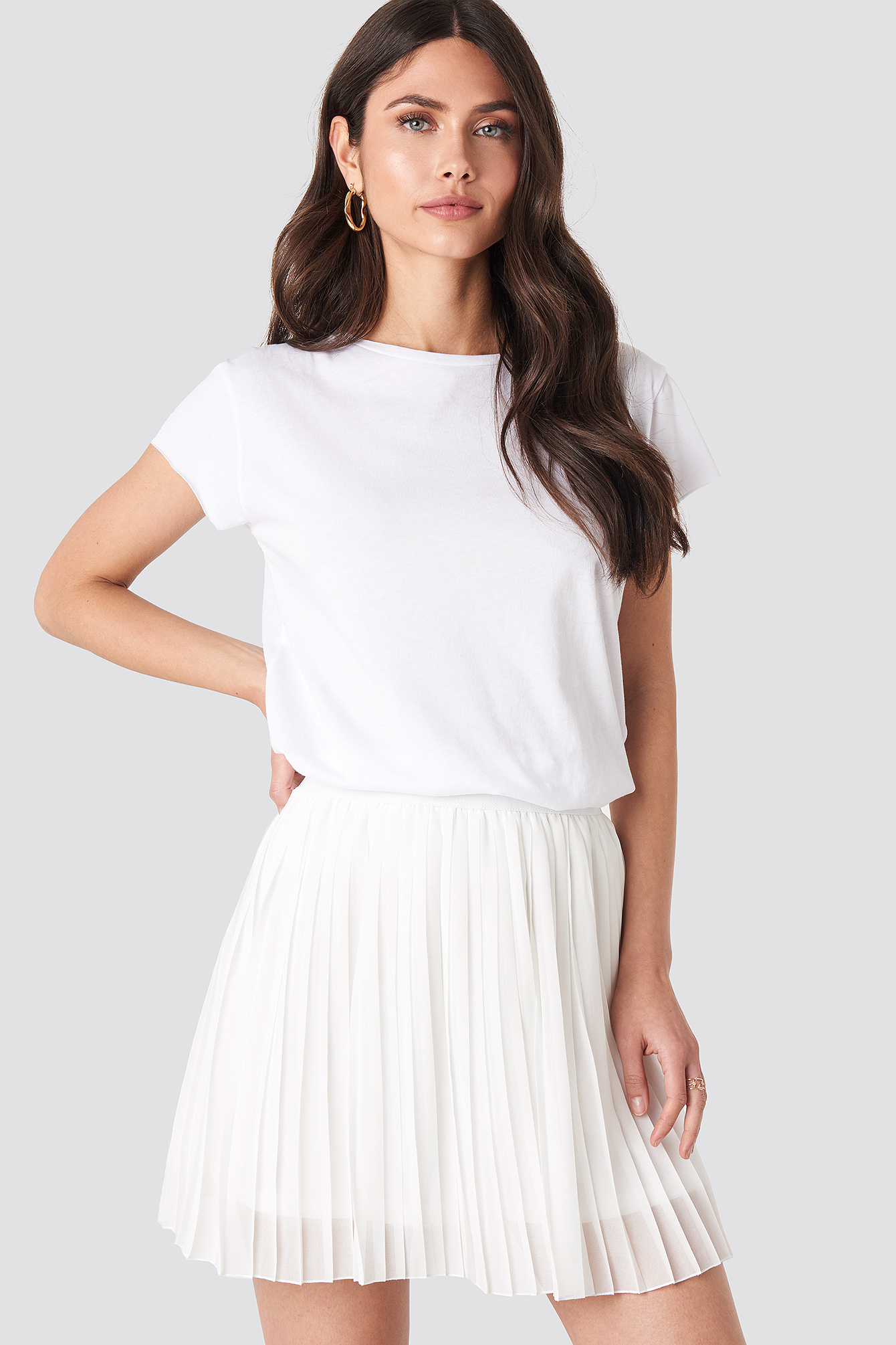 Off White NA-KD Mini Pleated Skirt