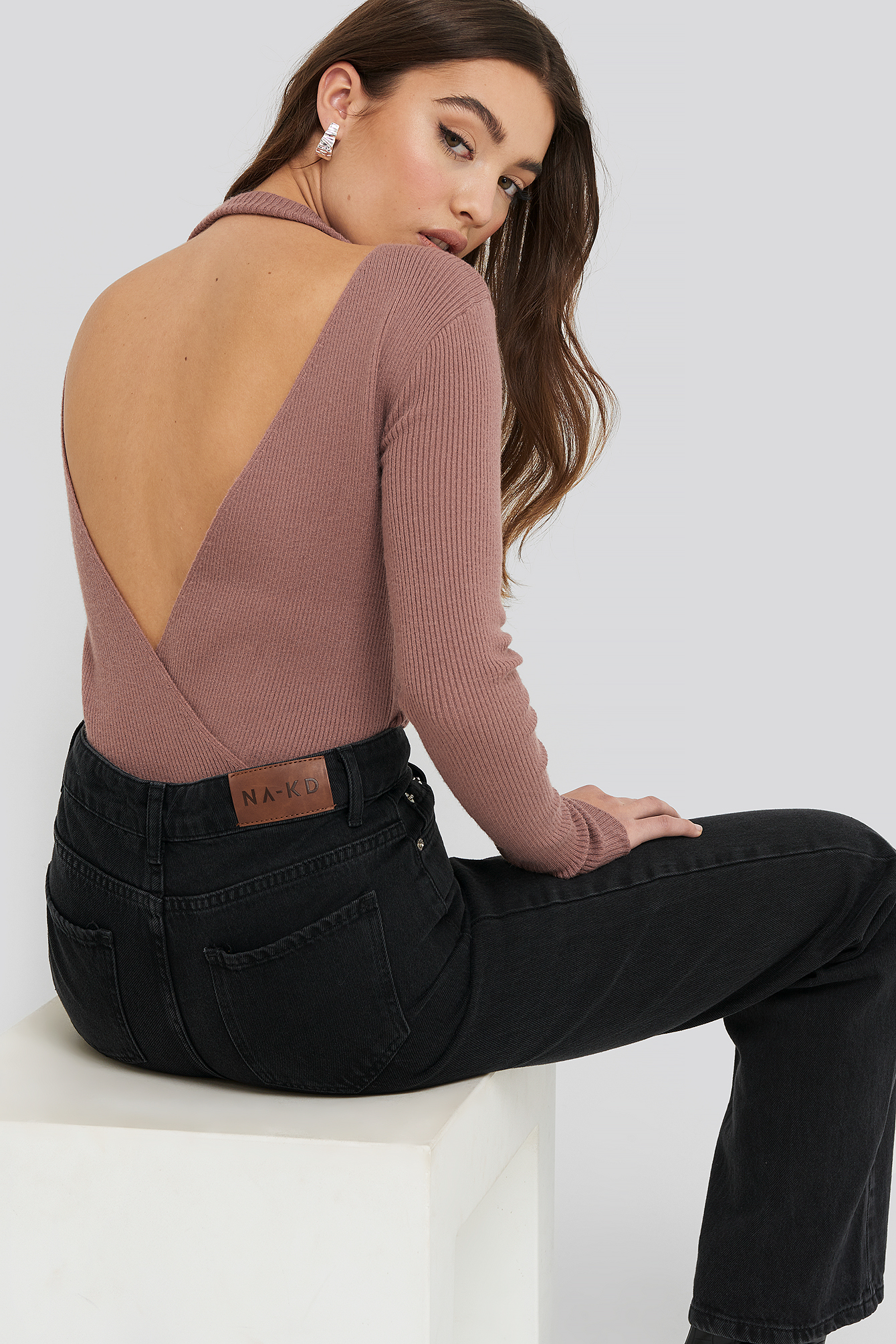 Dusty Dark Pink Open Back Overlap Knitted Sweater
