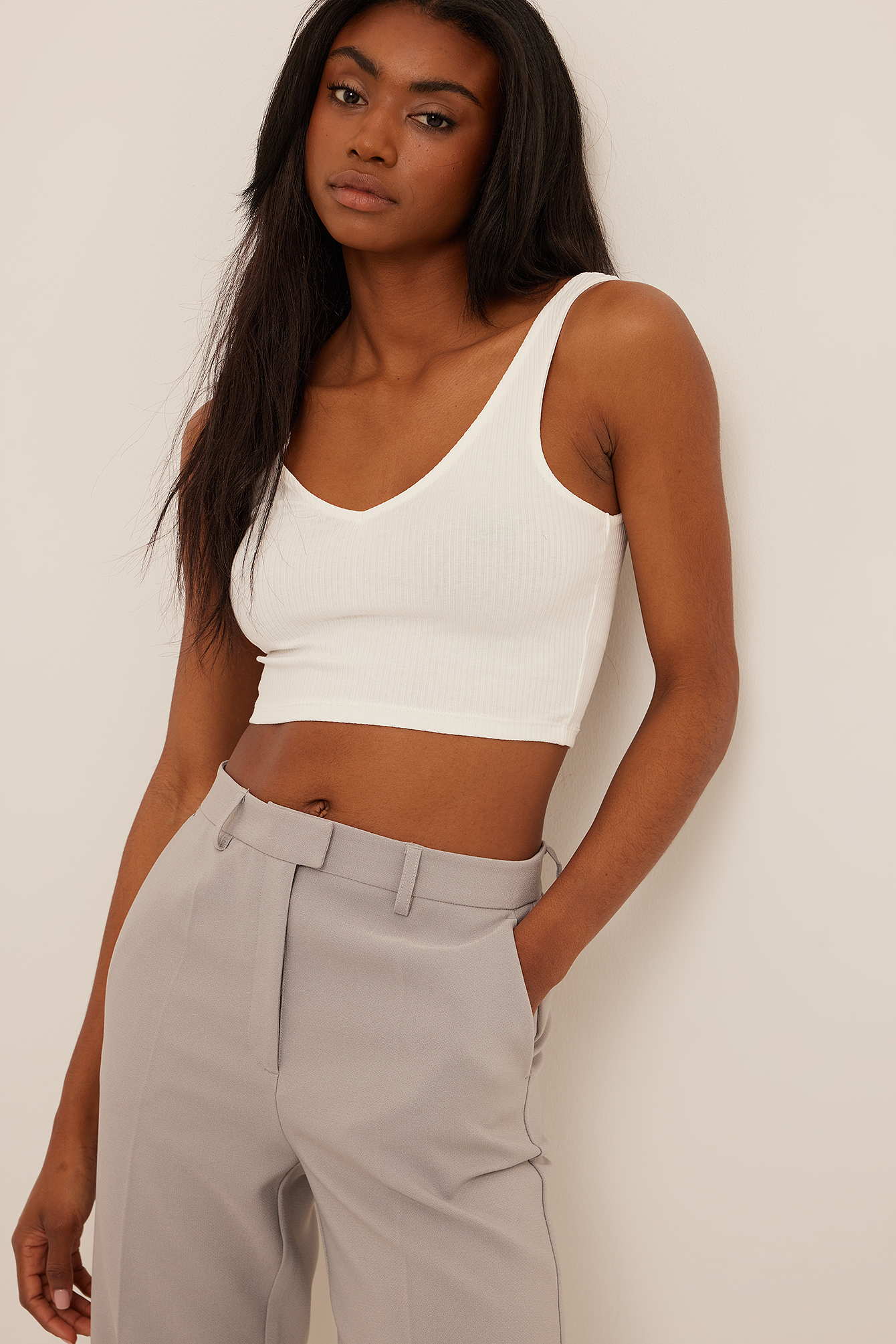 Organic V-neck Rib Crop Top