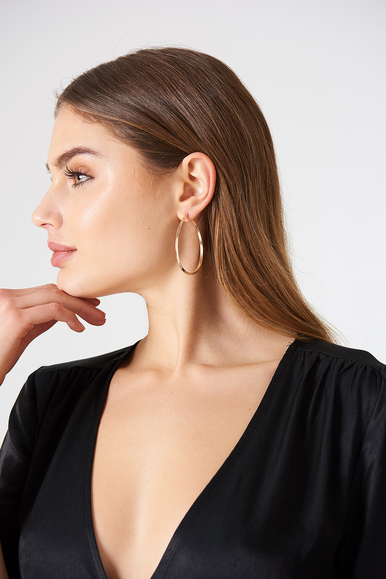 Gold Oval Structured Hoop Earrings