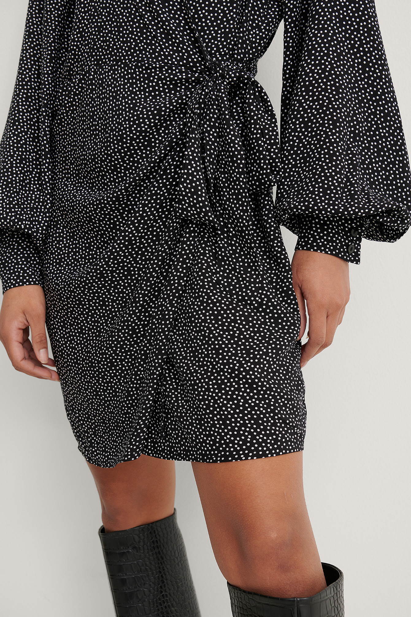 Polkadot Black/White Robe Portefeuille À Col En V