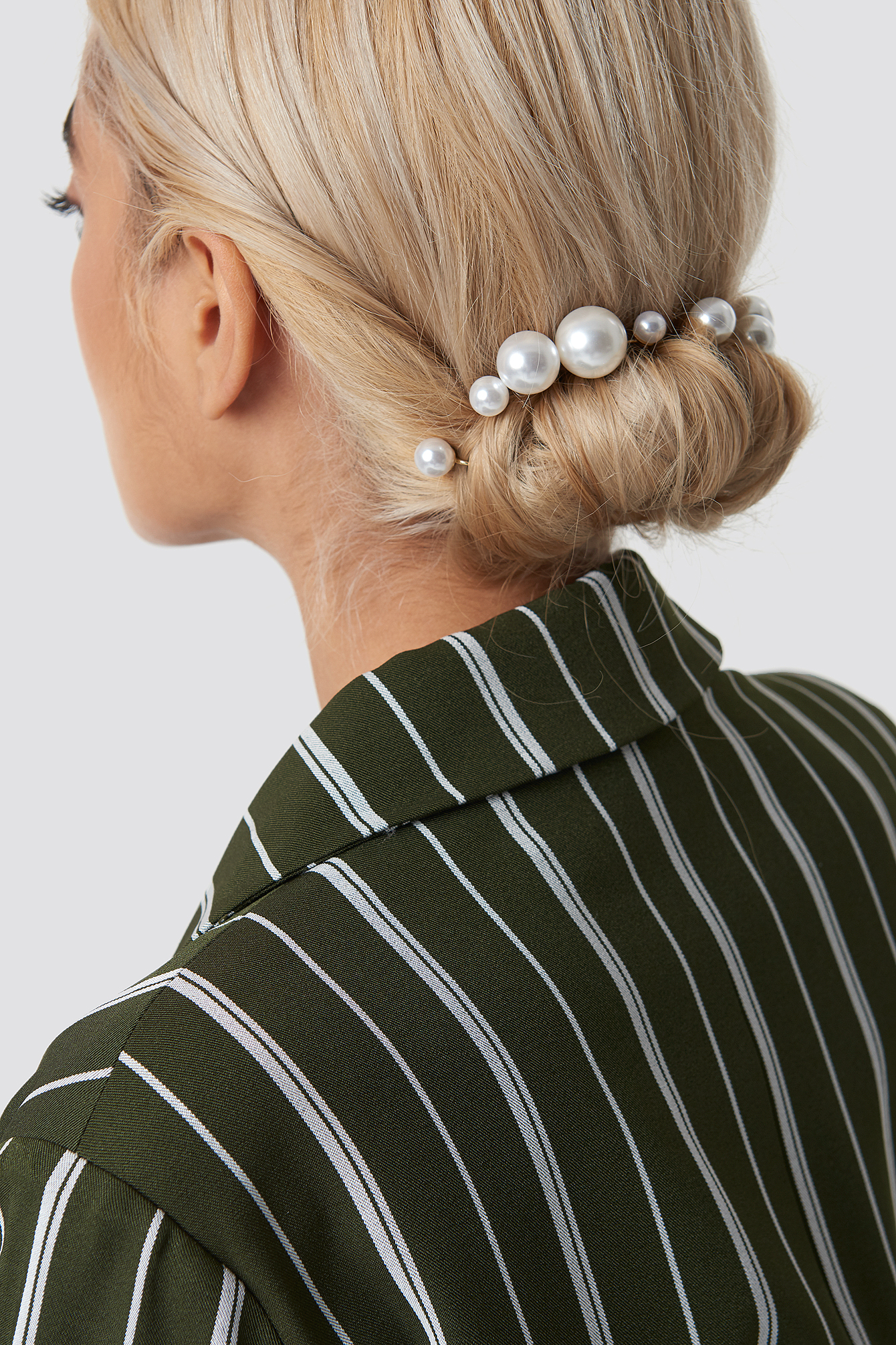 White NA-KD Accessories Oversize Pearl Hair Pins