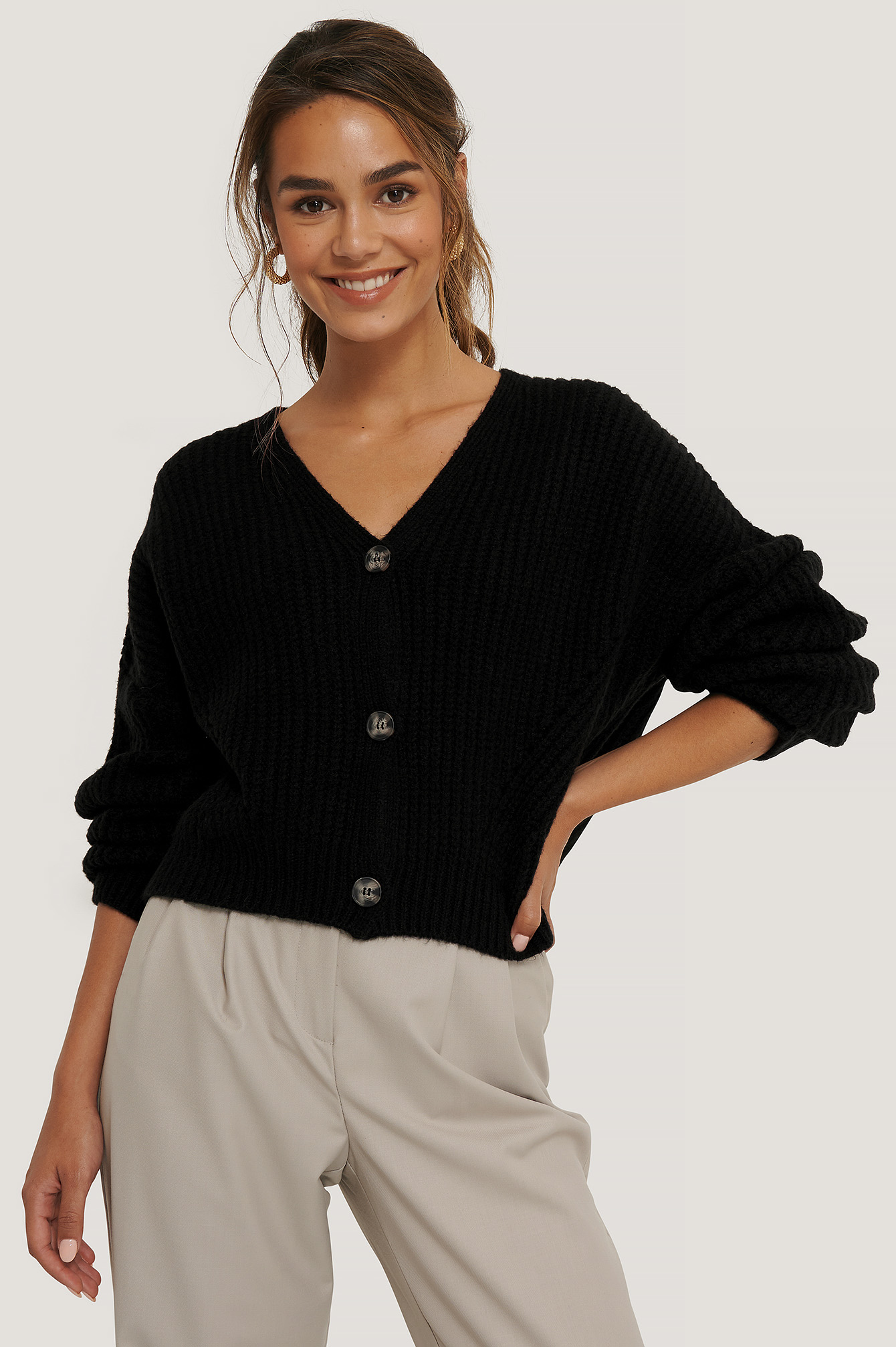 Black Cardigan Court Surdimensionné