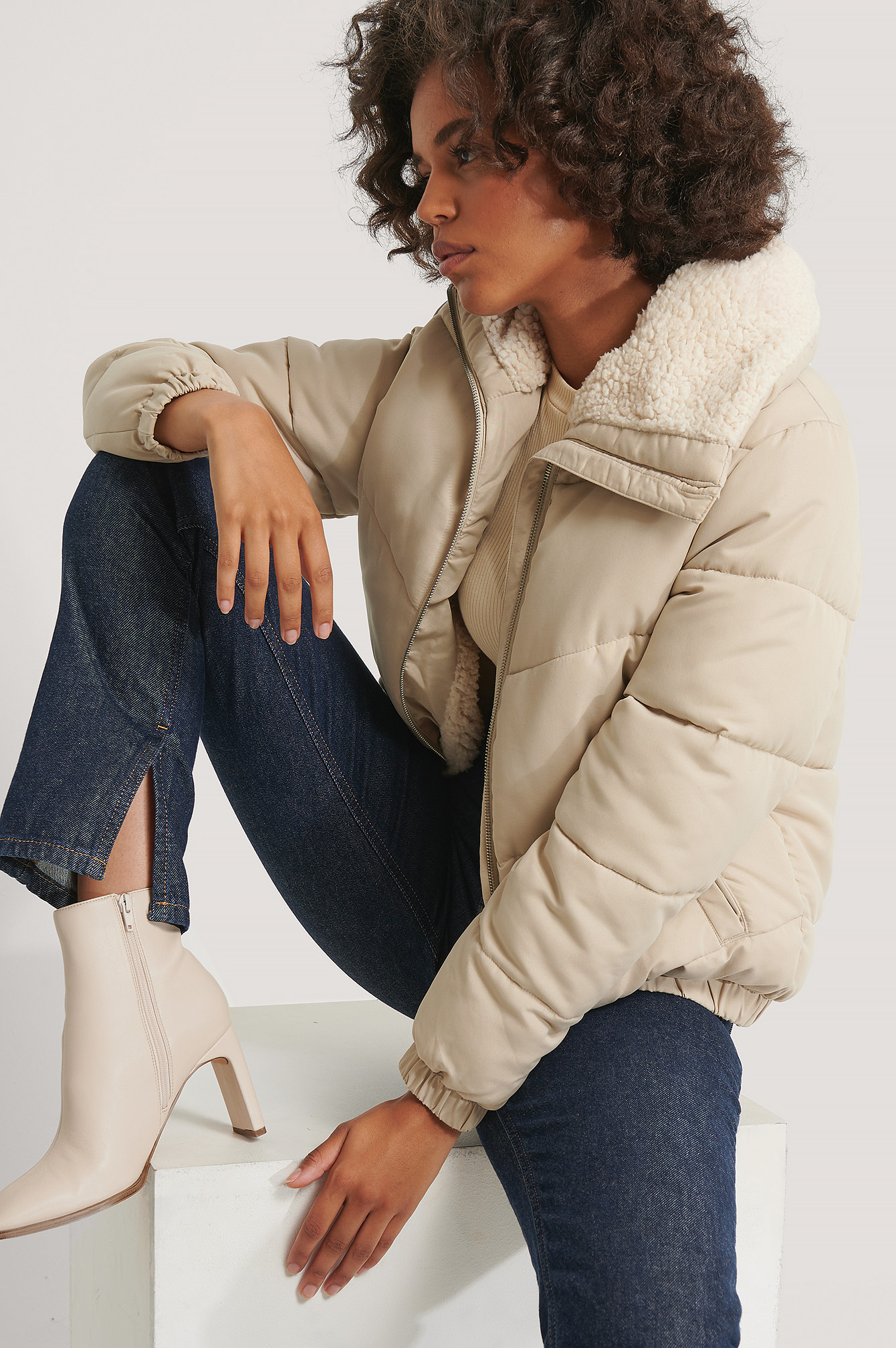 Beige Veste Rembourrée En Peluche