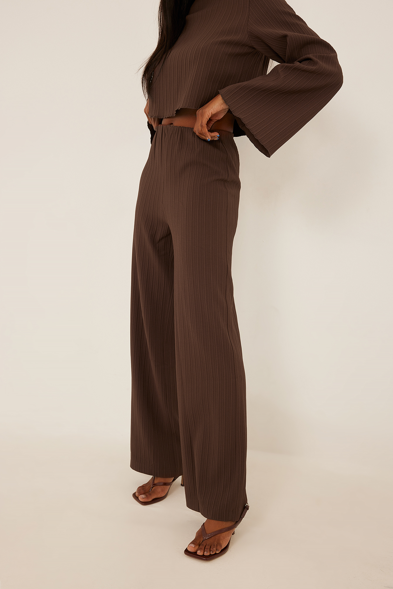 Brown Pantalon plissé à taille élastique