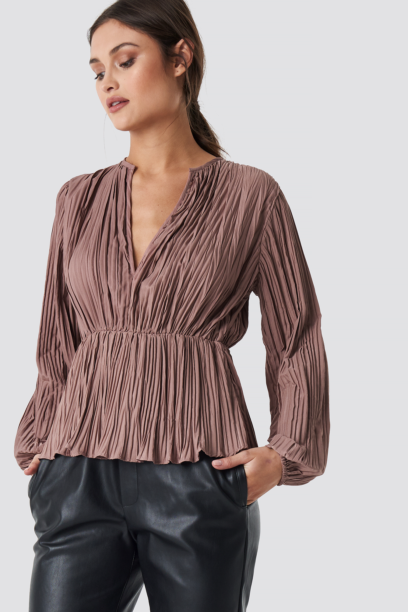 Nude Pink NA-KD Party Pleated V-Neck Balloon Sleeve Top