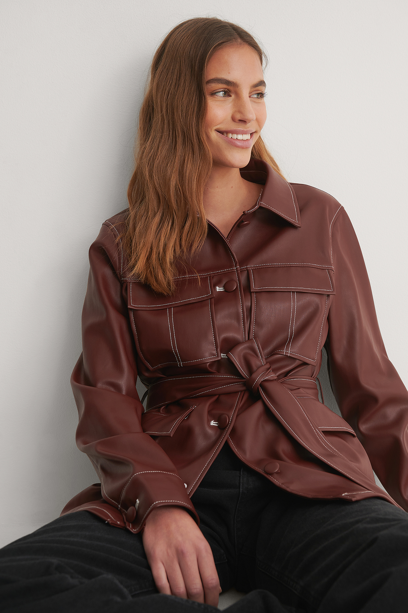 Burgundy Veste Chemise À Ceinture En Faux Cuir