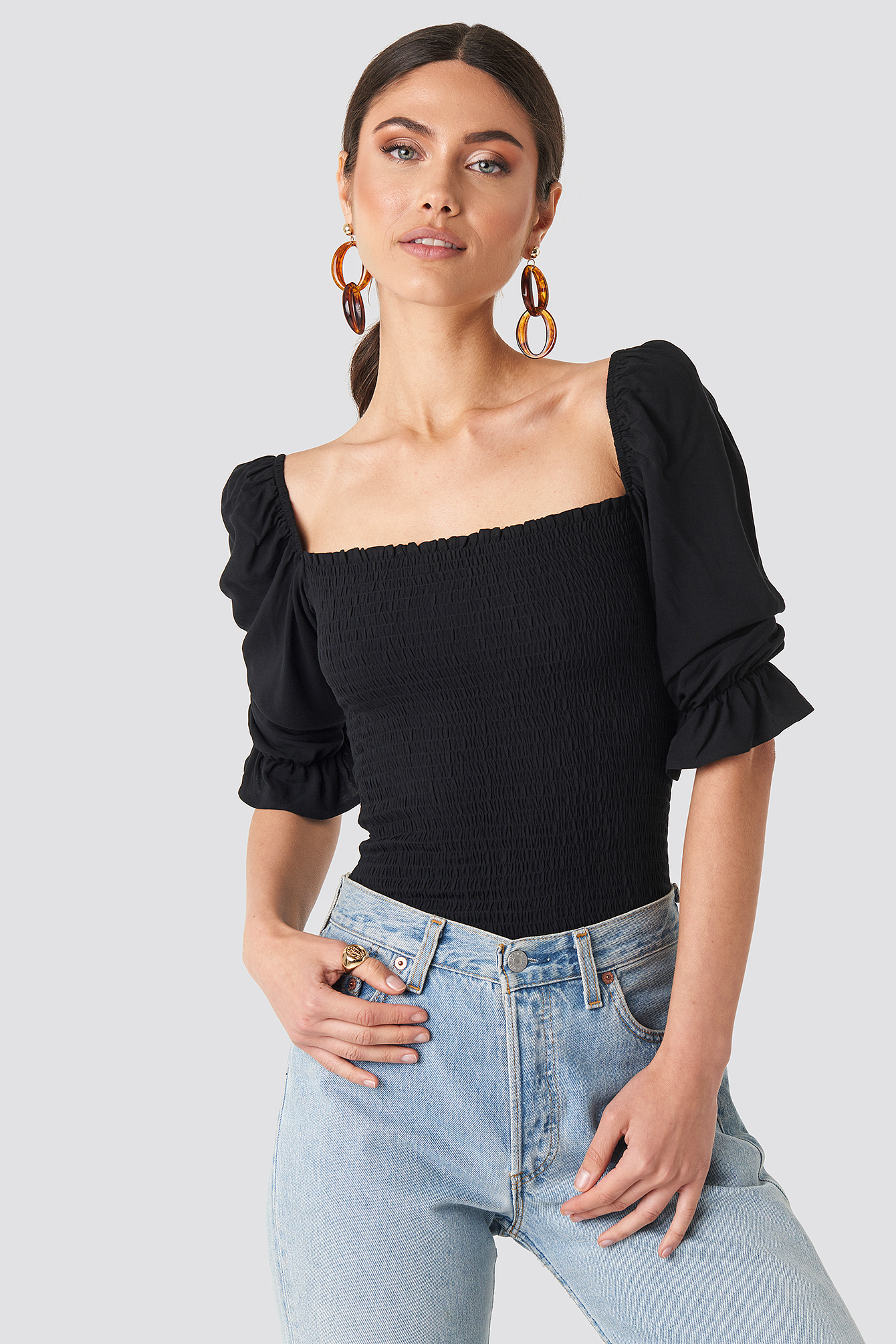 Puff Sleeves Shirring Top Noir nakd.fr
