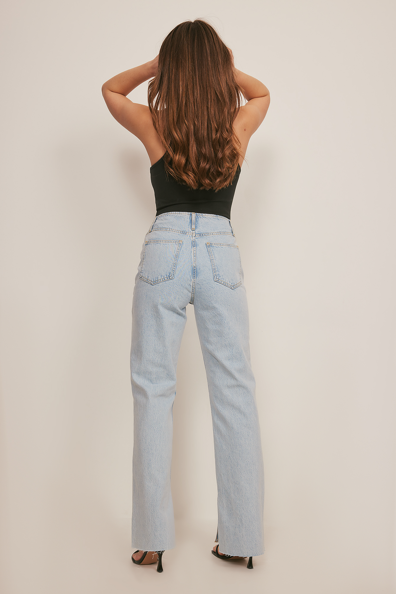 Jean denim taille basse brute Bleu NAKD