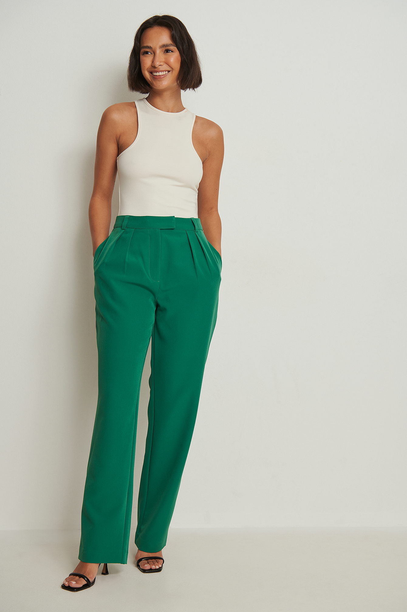 Green Pantalon de costume droit recyclé à plis